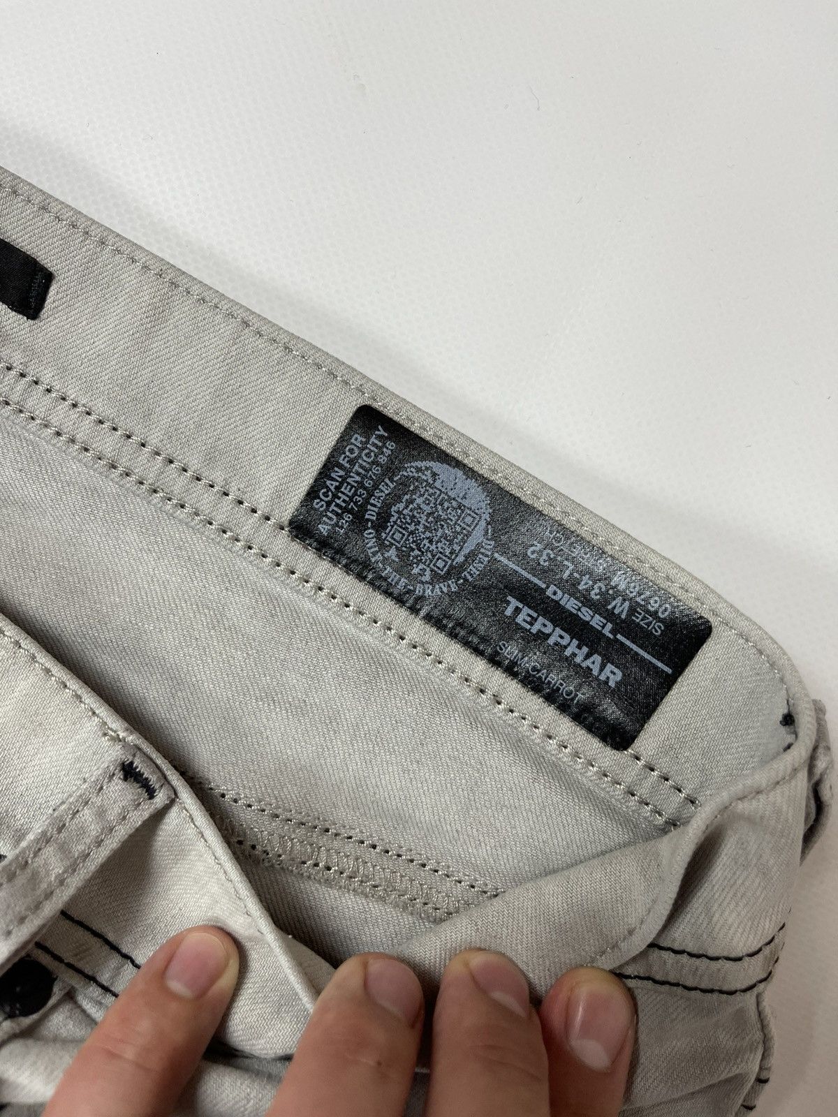 Diesel Diesel D.N.A FW16 Archival distressed tepphar slim carrot Size US 36 / EU 52 - 11 Thumbnail
