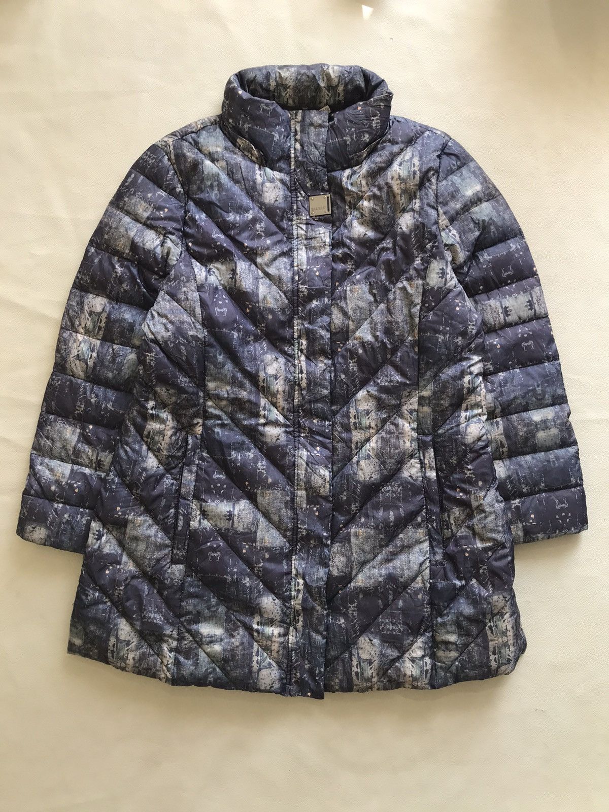 Balmain Balmain Paris Puffer Jacket Abstrac Print Size US M / EU 48-50 / 2 - 1 Thumbnail