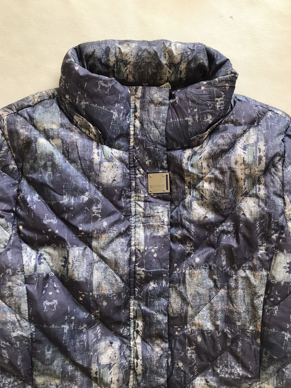 Balmain Balmain Paris Puffer Jacket Abstrac Print Size US M / EU 48-50 / 2 - 5 Thumbnail
