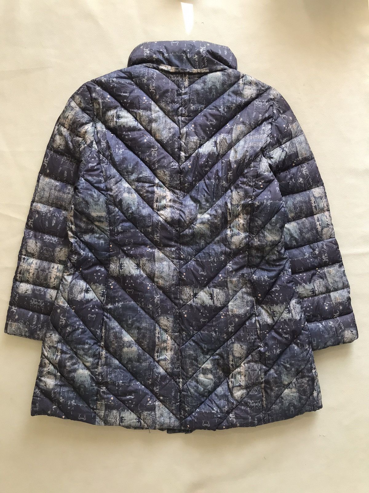 Balmain Balmain Paris Puffer Jacket Abstrac Print Size US M / EU 48-50 / 2 - 6 Thumbnail