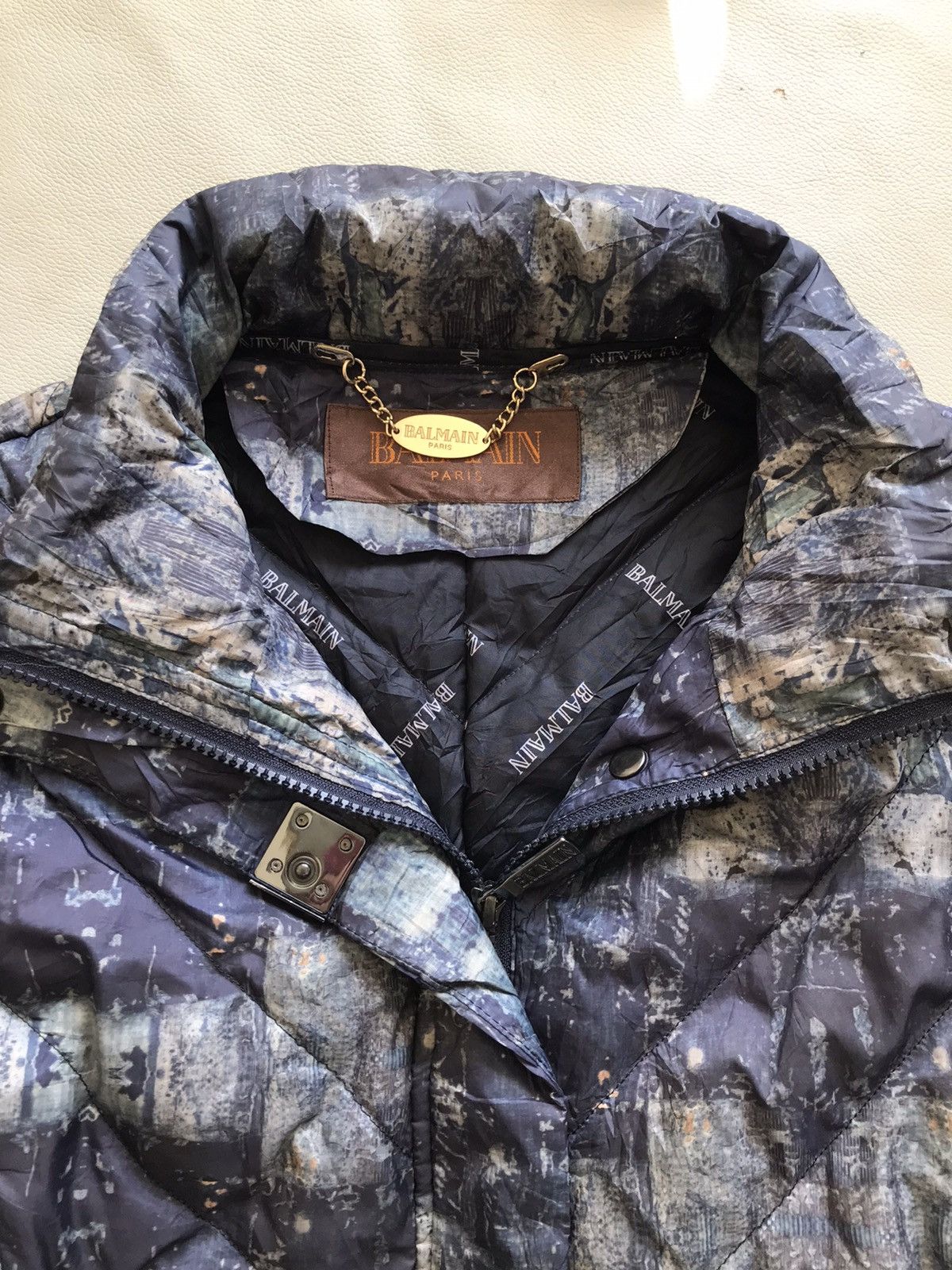 Balmain Balmain Paris Puffer Jacket Abstrac Print Size US M / EU 48-50 / 2 - 2 Thumbnail