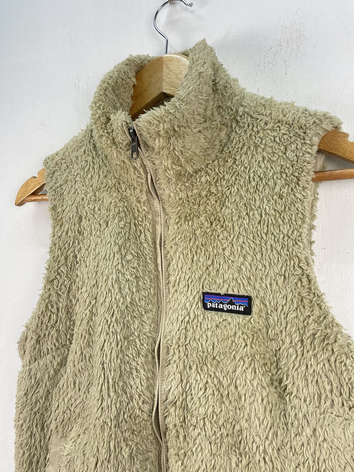 Patagonia × Vintage Vintage Patagonia Deep Pile Fleece Retro Sherpa Vest Jacket Size S / US 4 / IT 40 - 2 Thumbnail