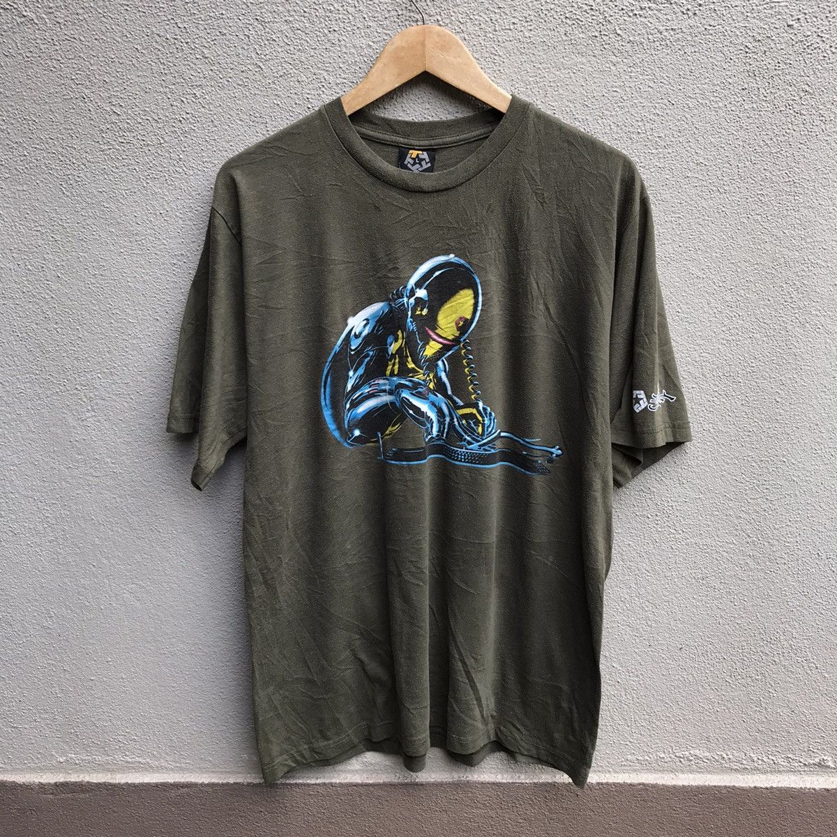 Tribal Streetwear Vintage TRIBAL GEAR usa tee Size US L / EU 52-54 / 3 - 1 Thumbnail