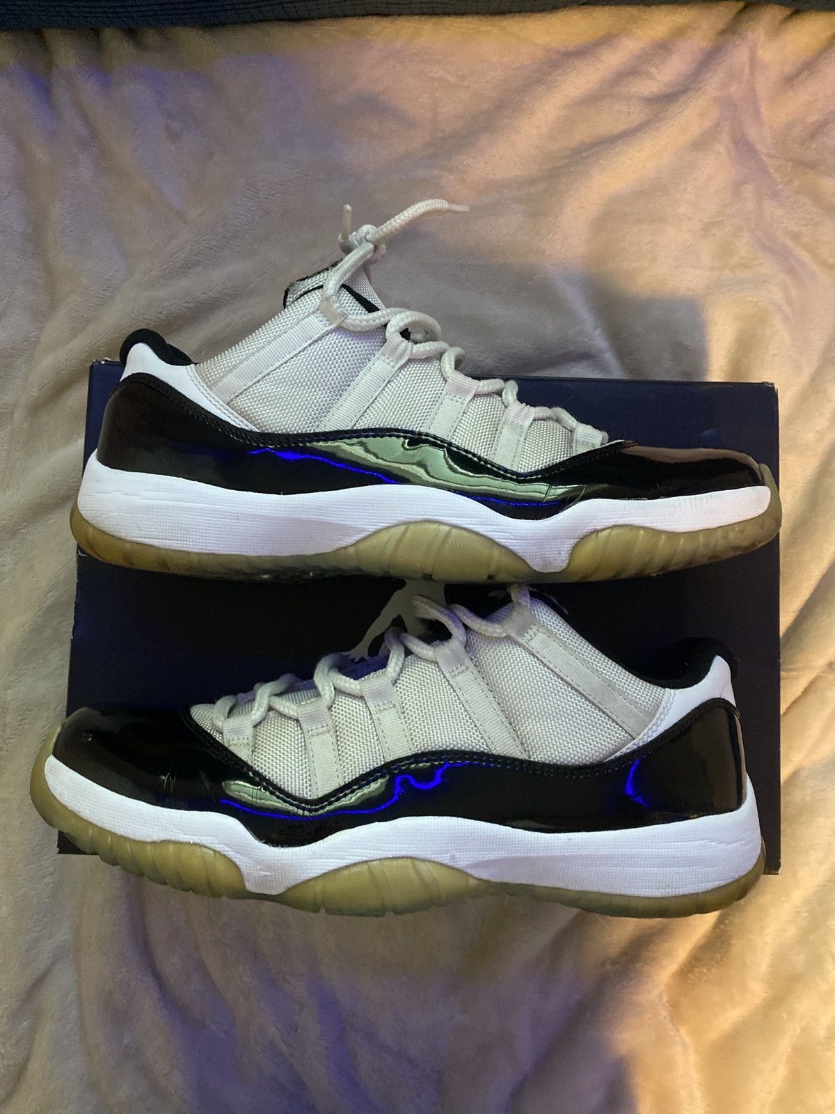 jordan 11 concord low price