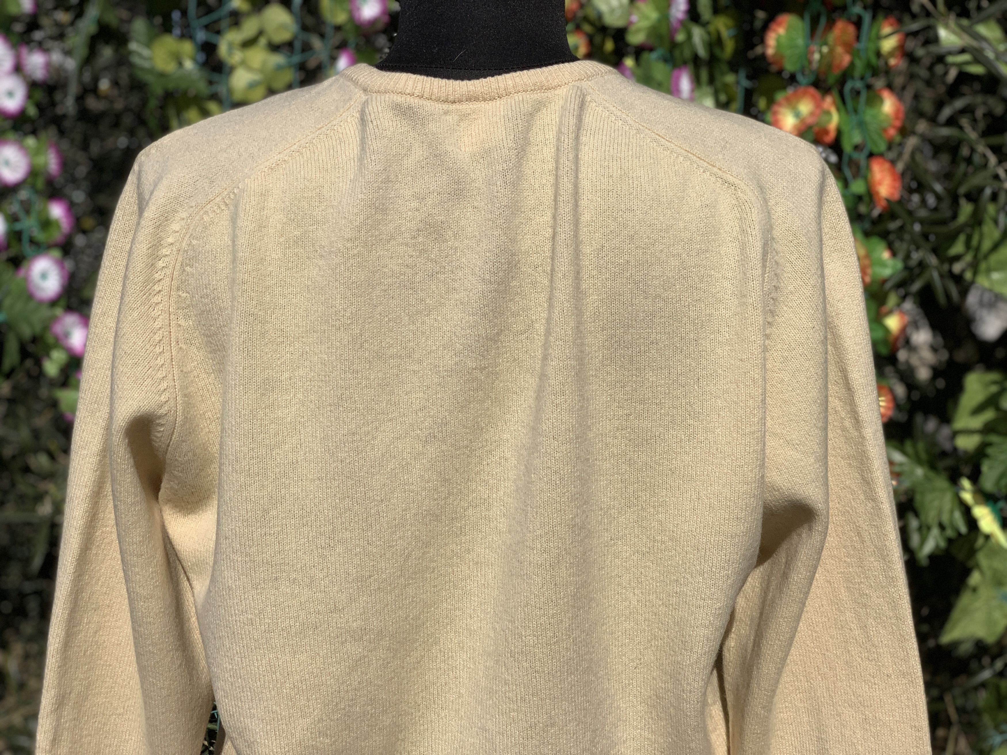Johnstons Of Elgin Johnstons Of Elgin Sweater Geometrical Pull Size 44 M L 112 Size US M / EU 48-50 / 2 - 7 Thumbnail