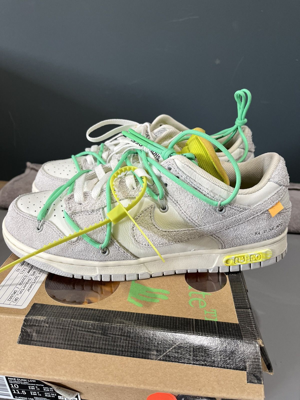 Nike × Off-White Nike Off-White x Dunk Low ‘Lot 14 of 50’ Size US 10 / EU 43 - 2 Thumbnail