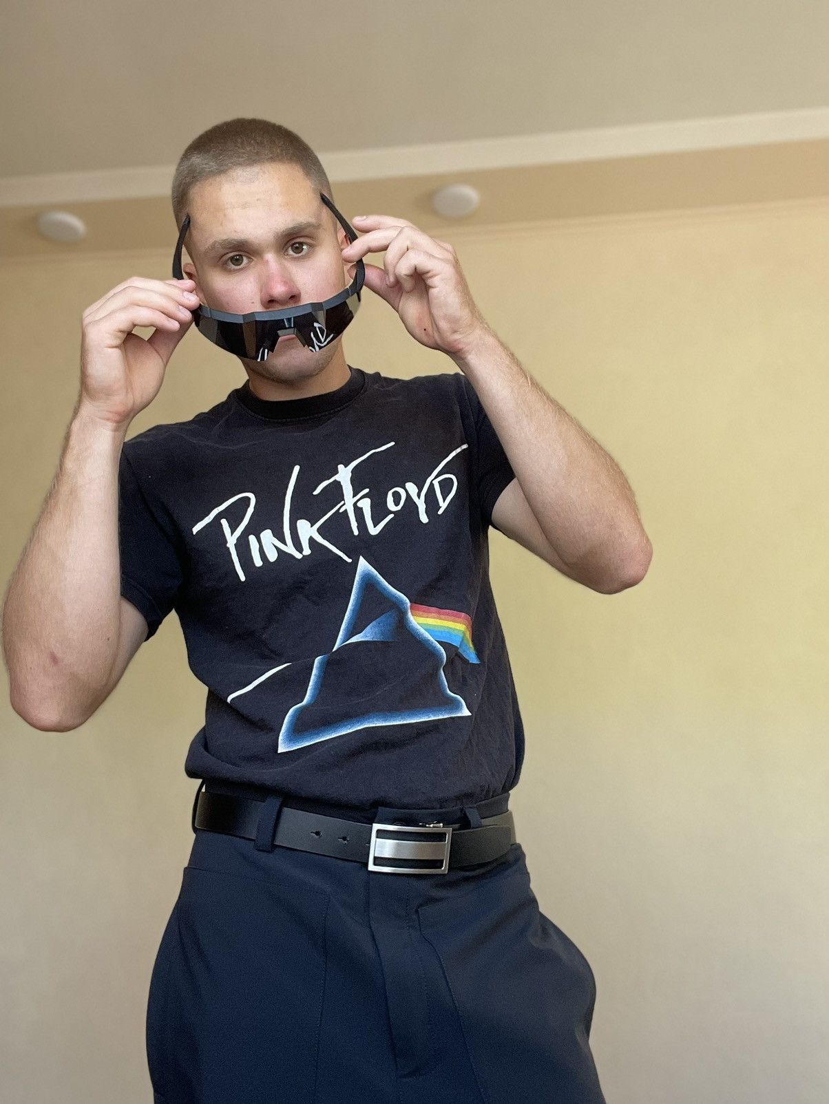 Pink Floyd × Vintage Vintage Pink Floyd T-shirts Rock Tee Band Y2K 90s Logo USA Size US M / EU 48-50 / 2 - 3 Thumbnail