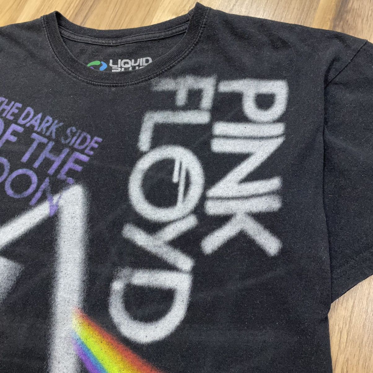 Pink Floyd × Vintage Vintage Pink Floyd Big Logo Size XL 90s Black Rock Band Tee Size US XL / EU 56 / 4 - 4 Thumbnail