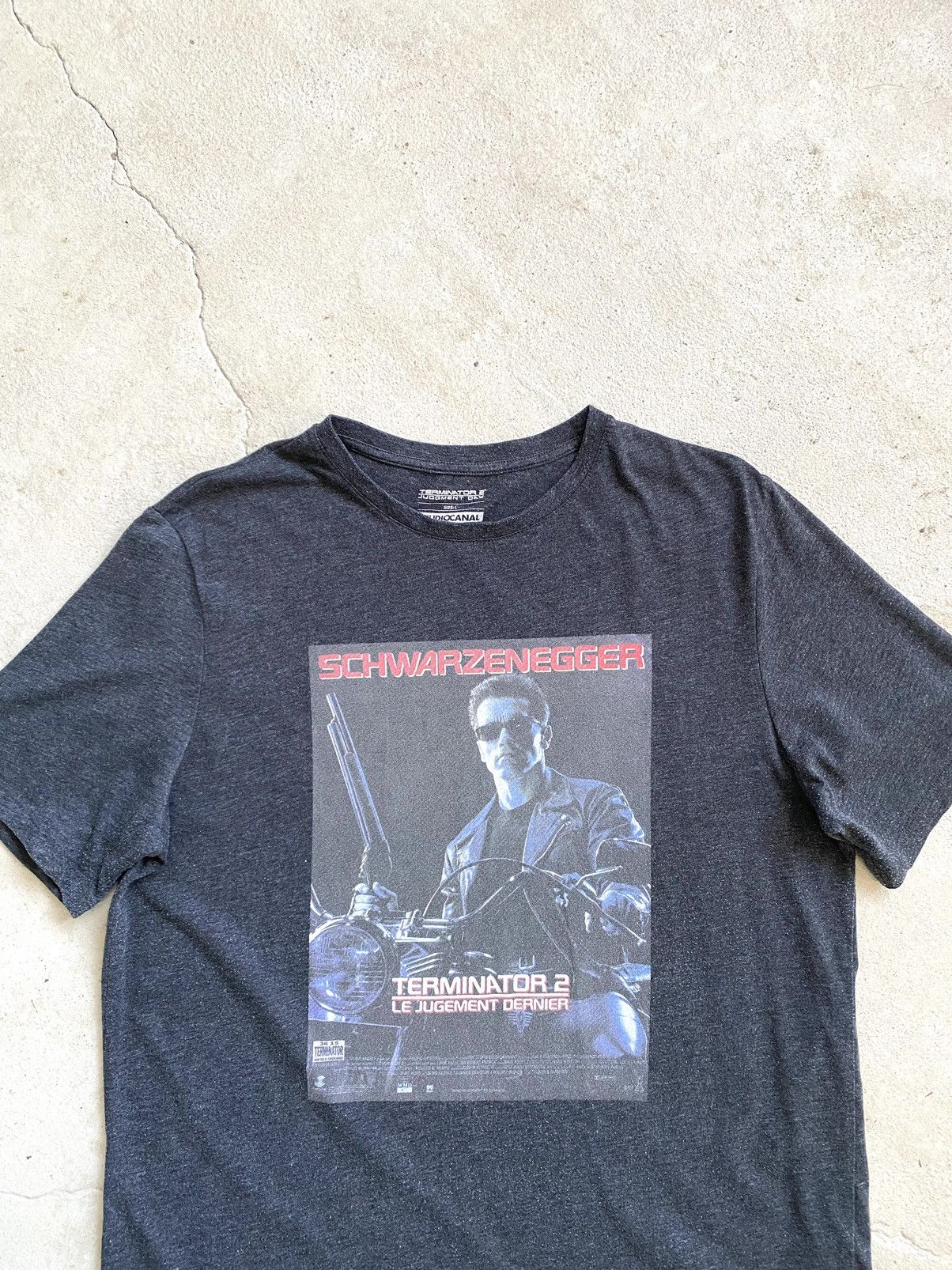 Band Tees Vintage Schwarzenegger Terminator 2 Movie Promo T Shirt Size US L / EU 52-54 / 3 - 2 Thumbnail