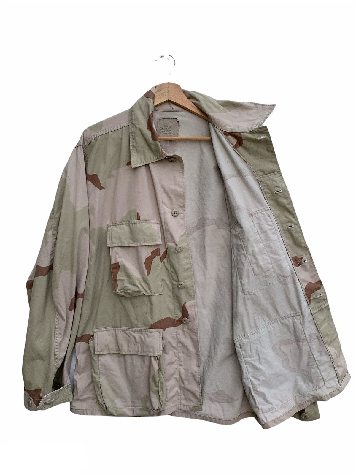 Vintage Vintage Army Coat Desert Camouflage Pattern Combat Size US L / EU 52-54 / 3 - 7 Thumbnail