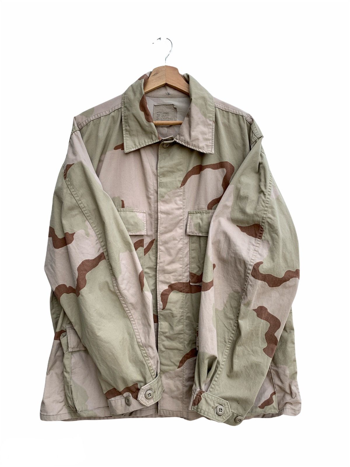 Vintage Vintage Army Coat Desert Camouflage Pattern Combat Size US L / EU 52-54 / 3 - 3 Thumbnail