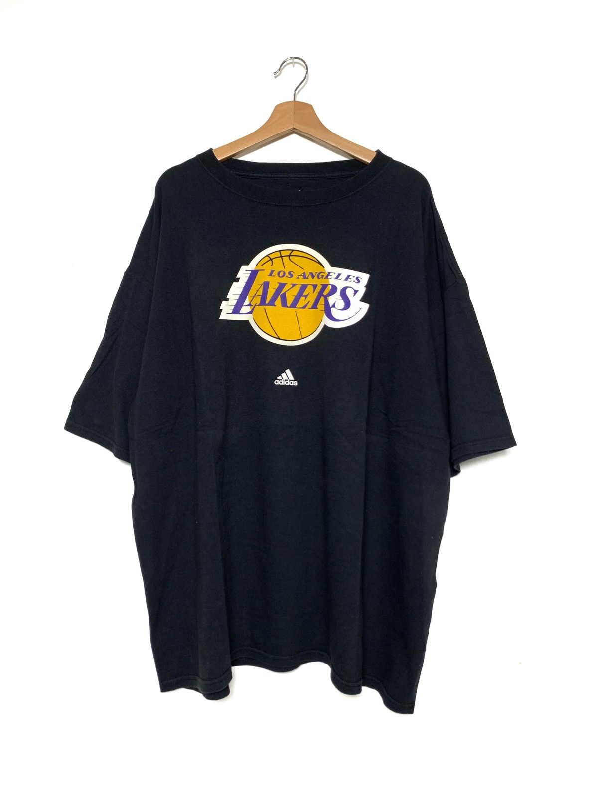 image of Adidas La Lakers Big Logo Big Size Tee in Black, Men's