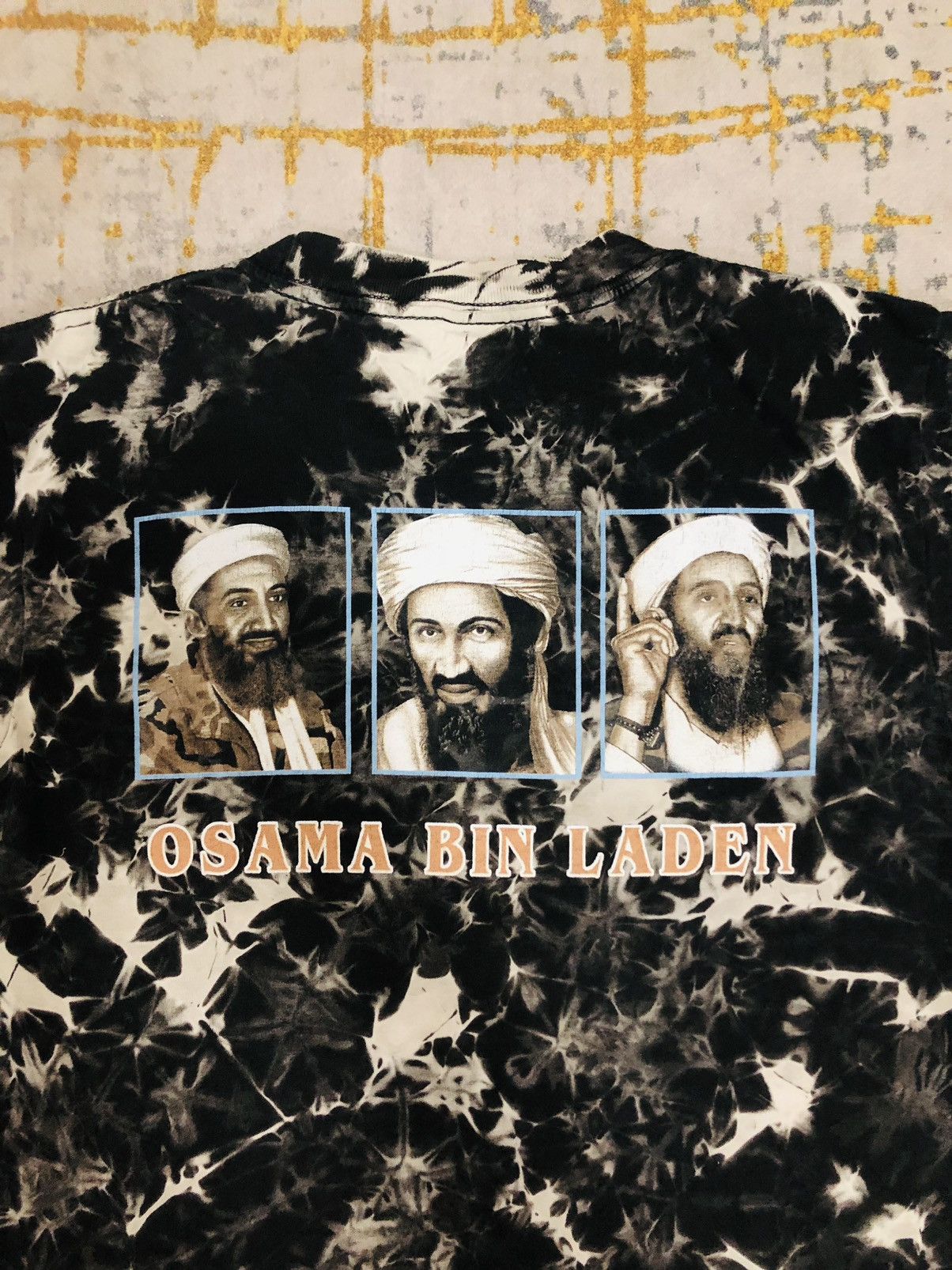 Vintage OSAMA BIN LADEN X BUSH BOOTLEG TYE DYE LONG SLEEVE TSHIRT Size US S / EU 44-46 / 1 - 5 Thumbnail