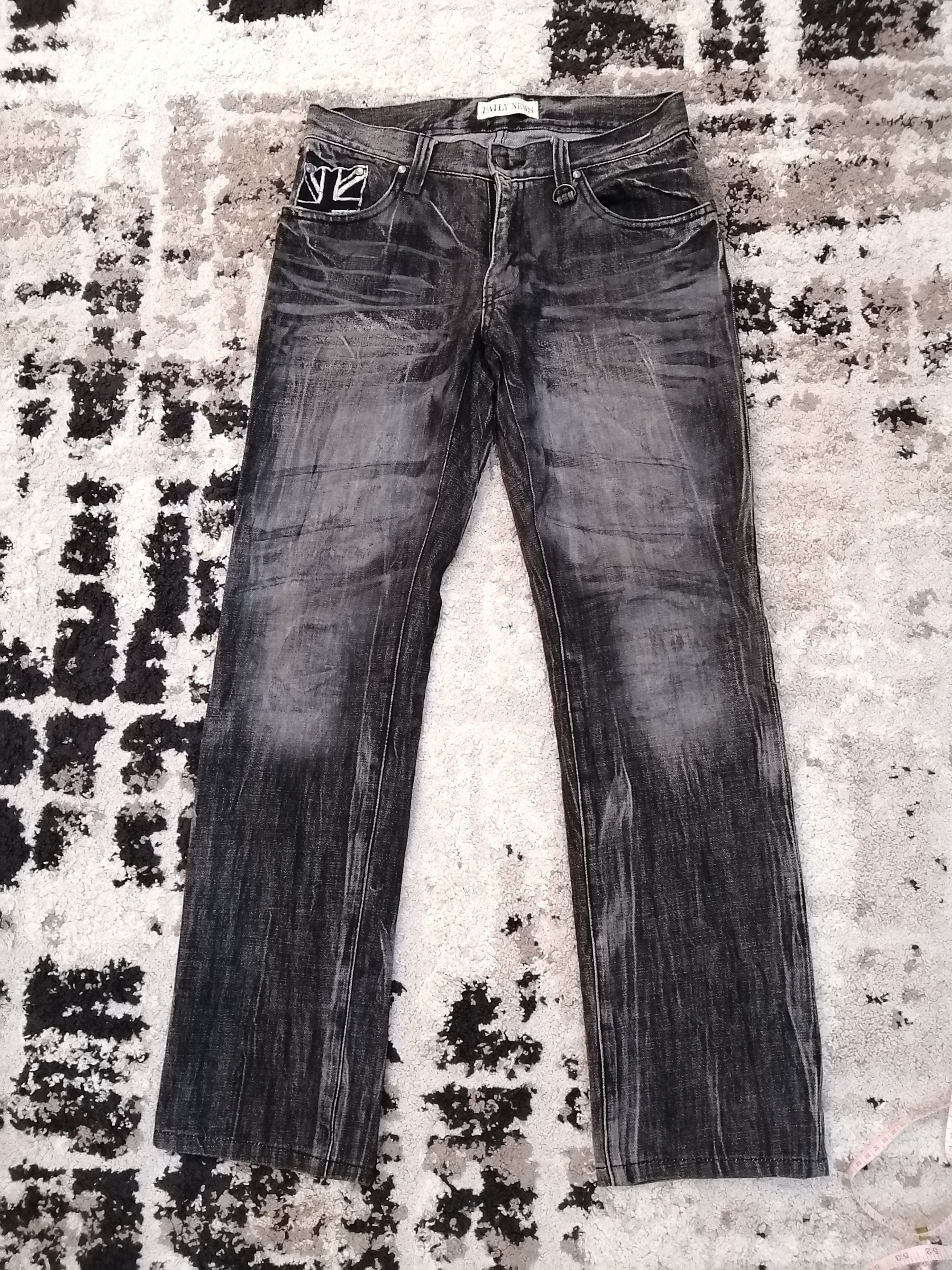 Japanese Brand Japanese Daily News Distressed Look Jeans - Size 30 Size US 30 / EU 46 - 16 Thumbnail