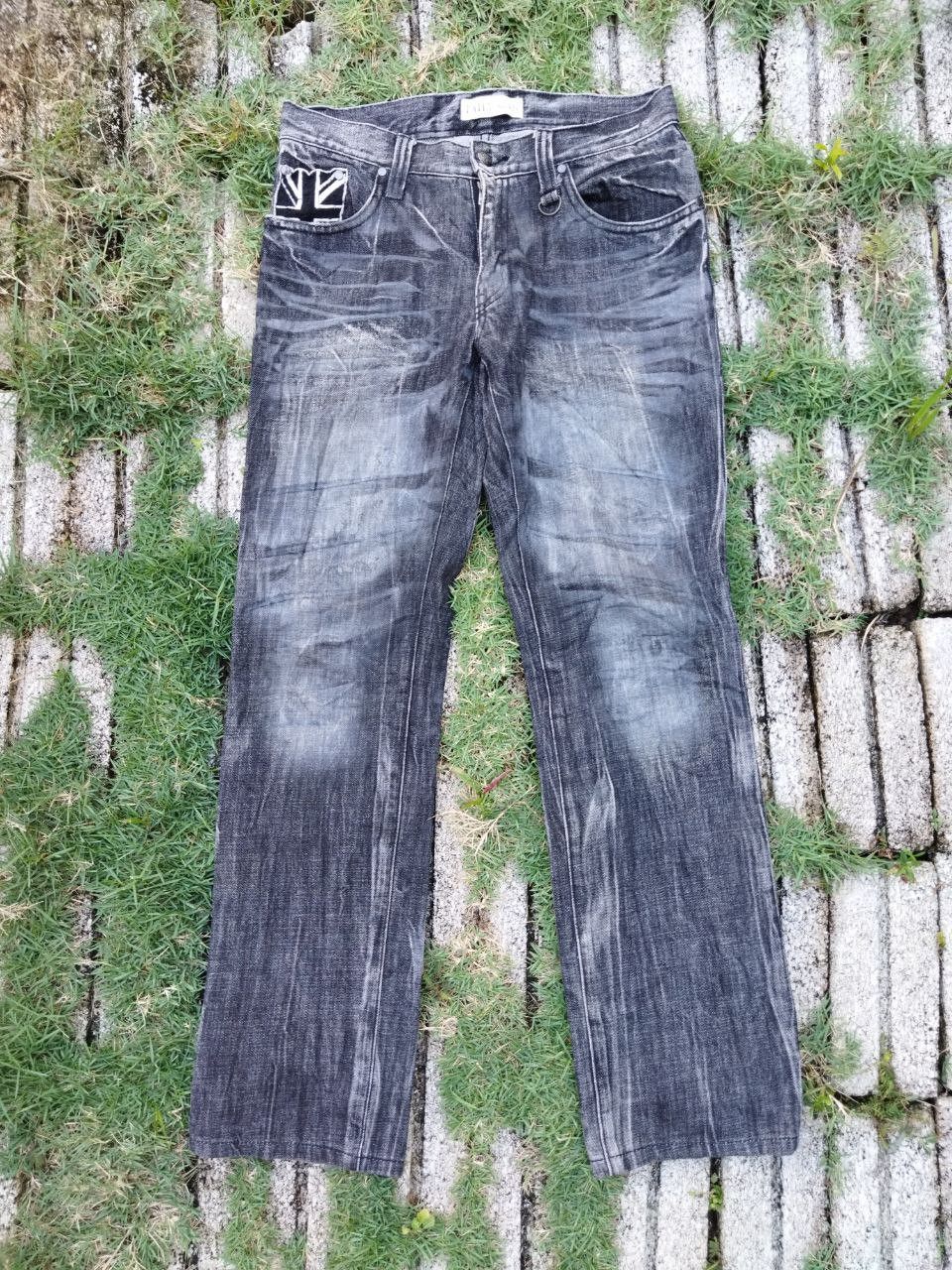 Japanese Brand Japanese Daily News Distressed Look Jeans - Size 30 Size US 30 / EU 46 - 1 Thumbnail