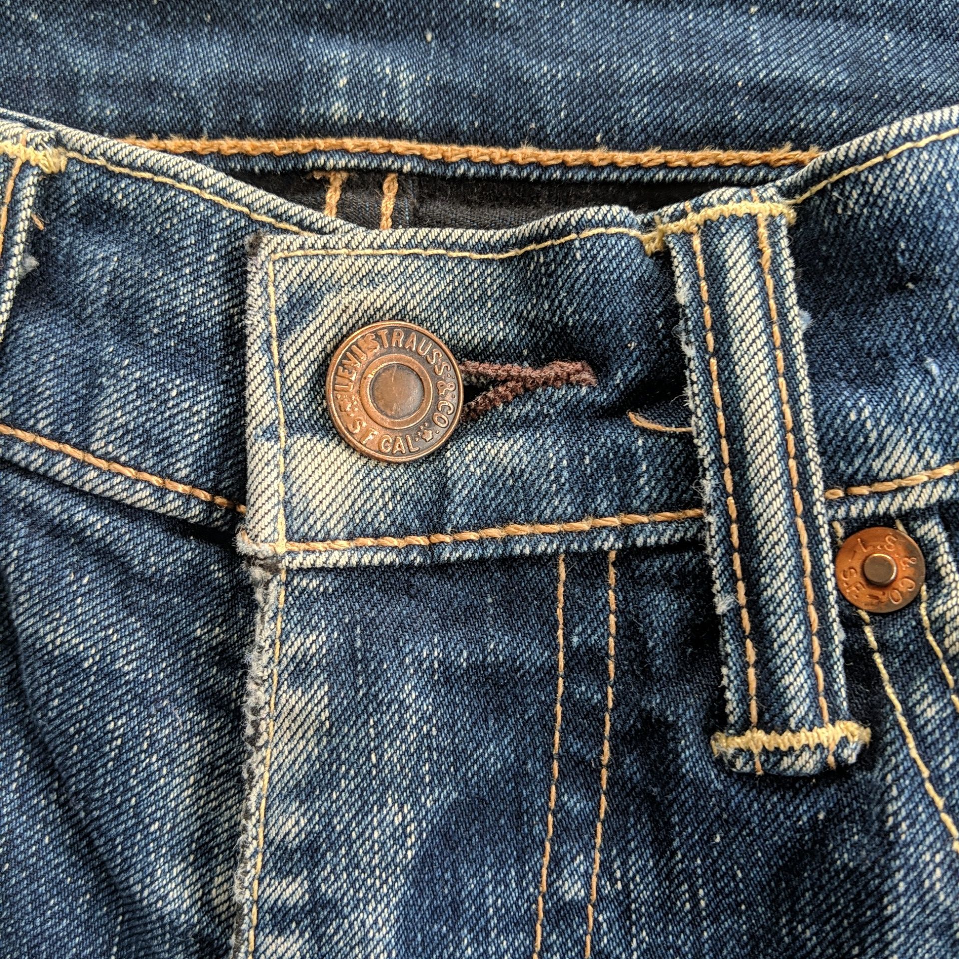 Levi's Vintage Levi's 505 Distressed Faded Denim Jeans Pants W31 Size US 31 - 5 Thumbnail