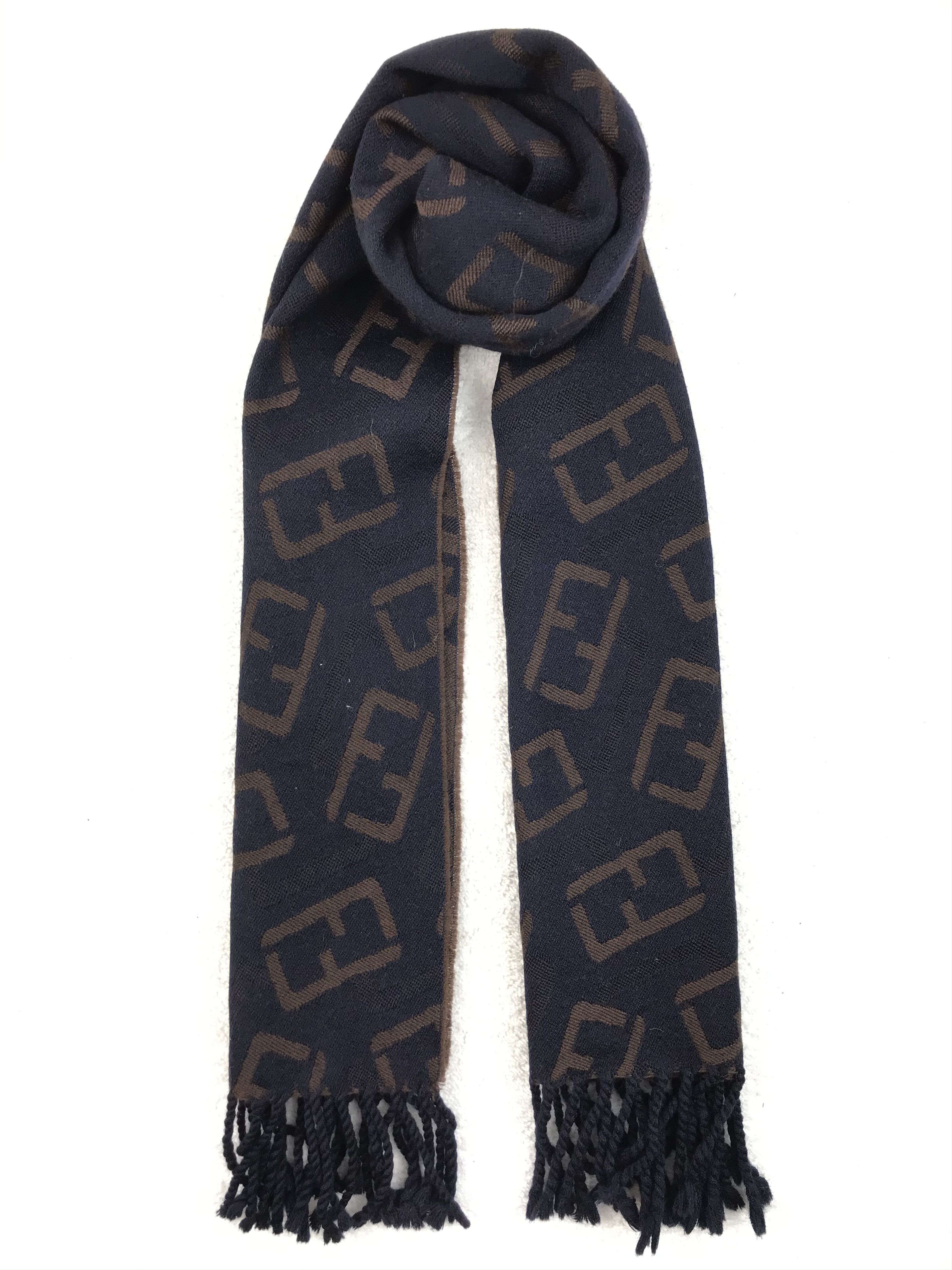 小物 FENDI Fur & Cashmere Stole Muffler 小物 FENDI Fur & Cashmere Stole Muffler Fendi Stole Cashmere