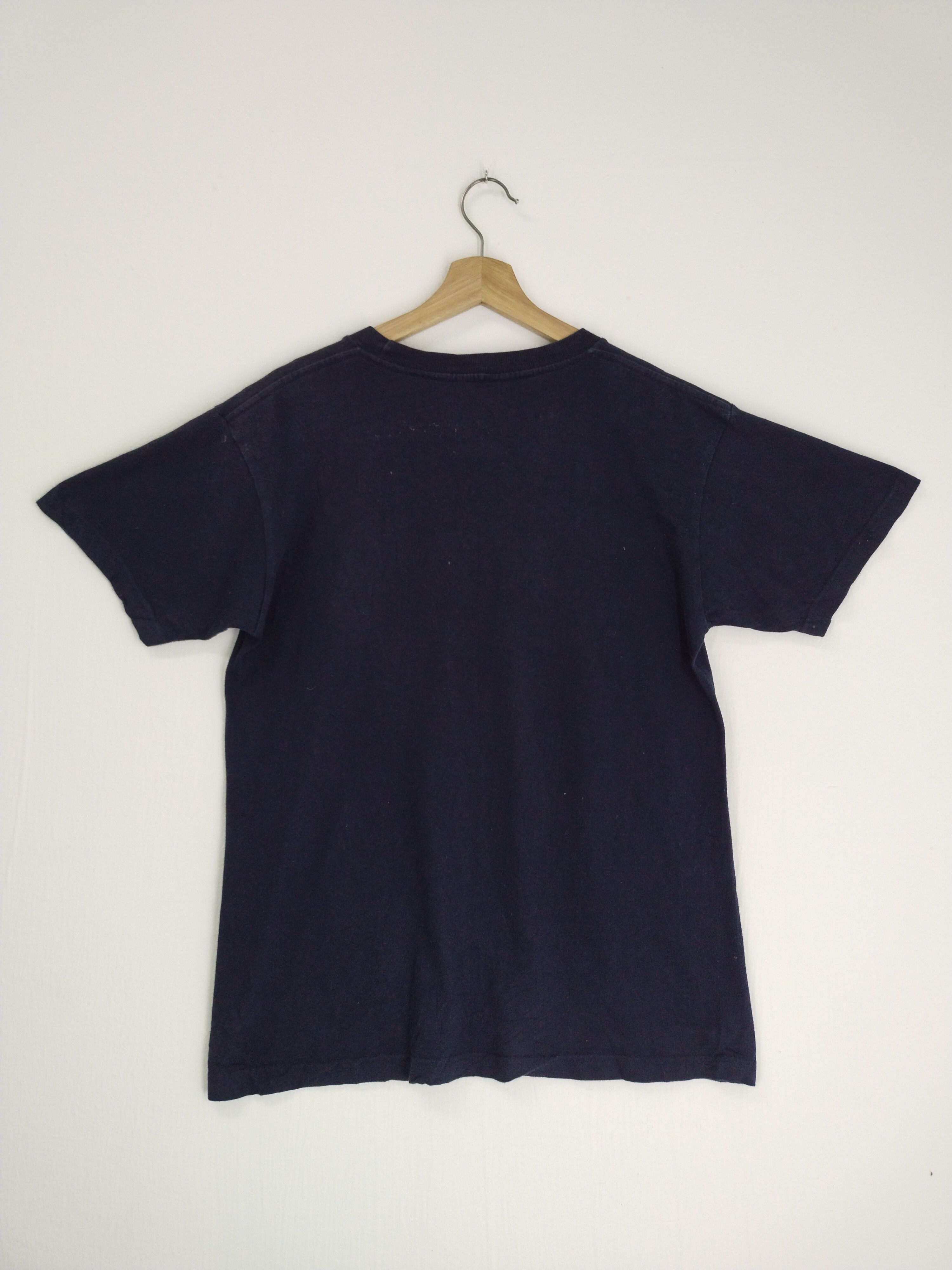 Anime × One Piece VINTAGE ONE PIECE CREW STRAW HAT BOOTLEG TEE Size US M / EU 48-50 / 2 - 4 Thumbnail