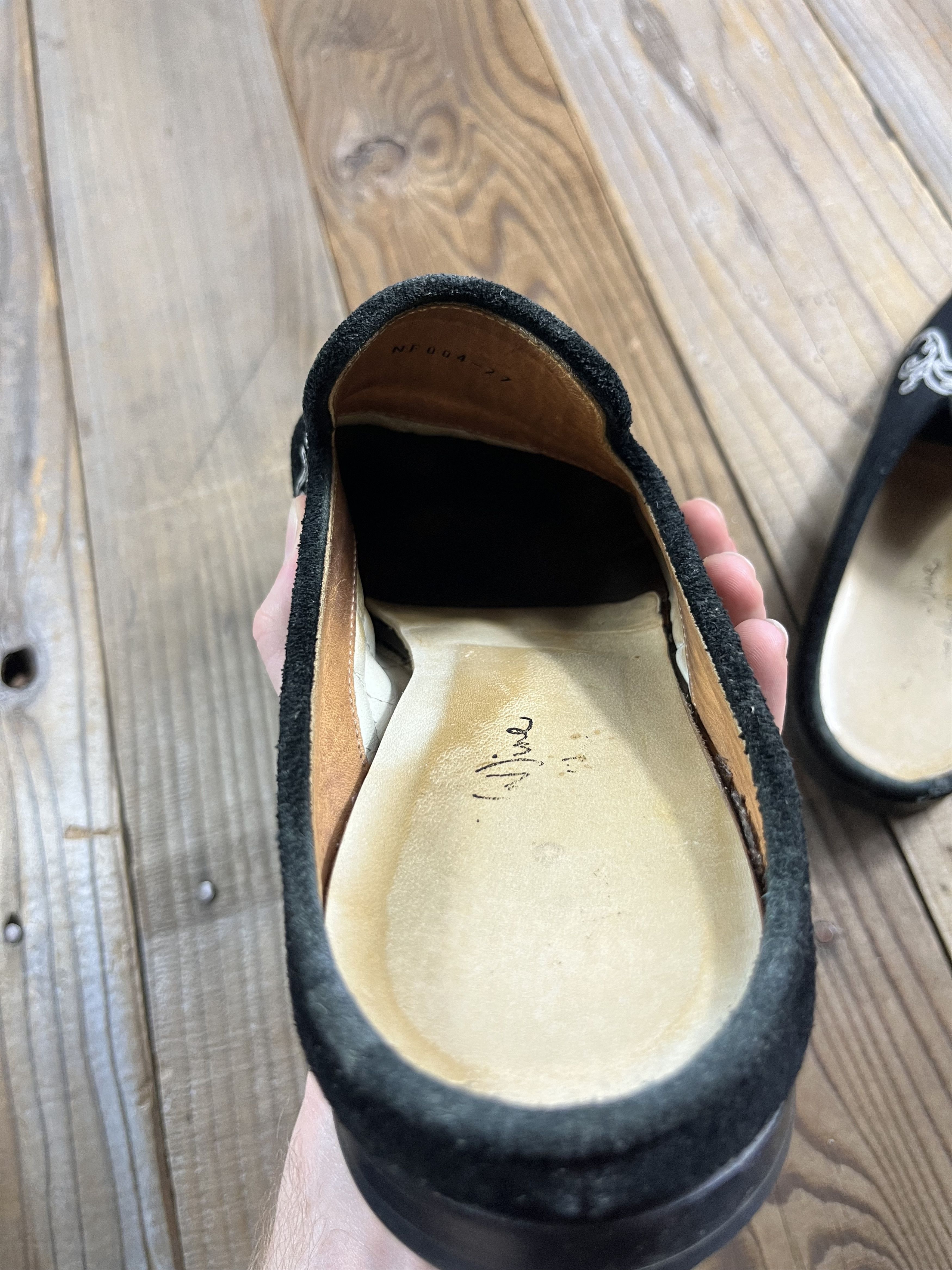 Number (N)ine AW09 'A Closed Feeling' Runway Velvet Jeweled Slippers Size US 9 / EU 42 - 9 Thumbnail