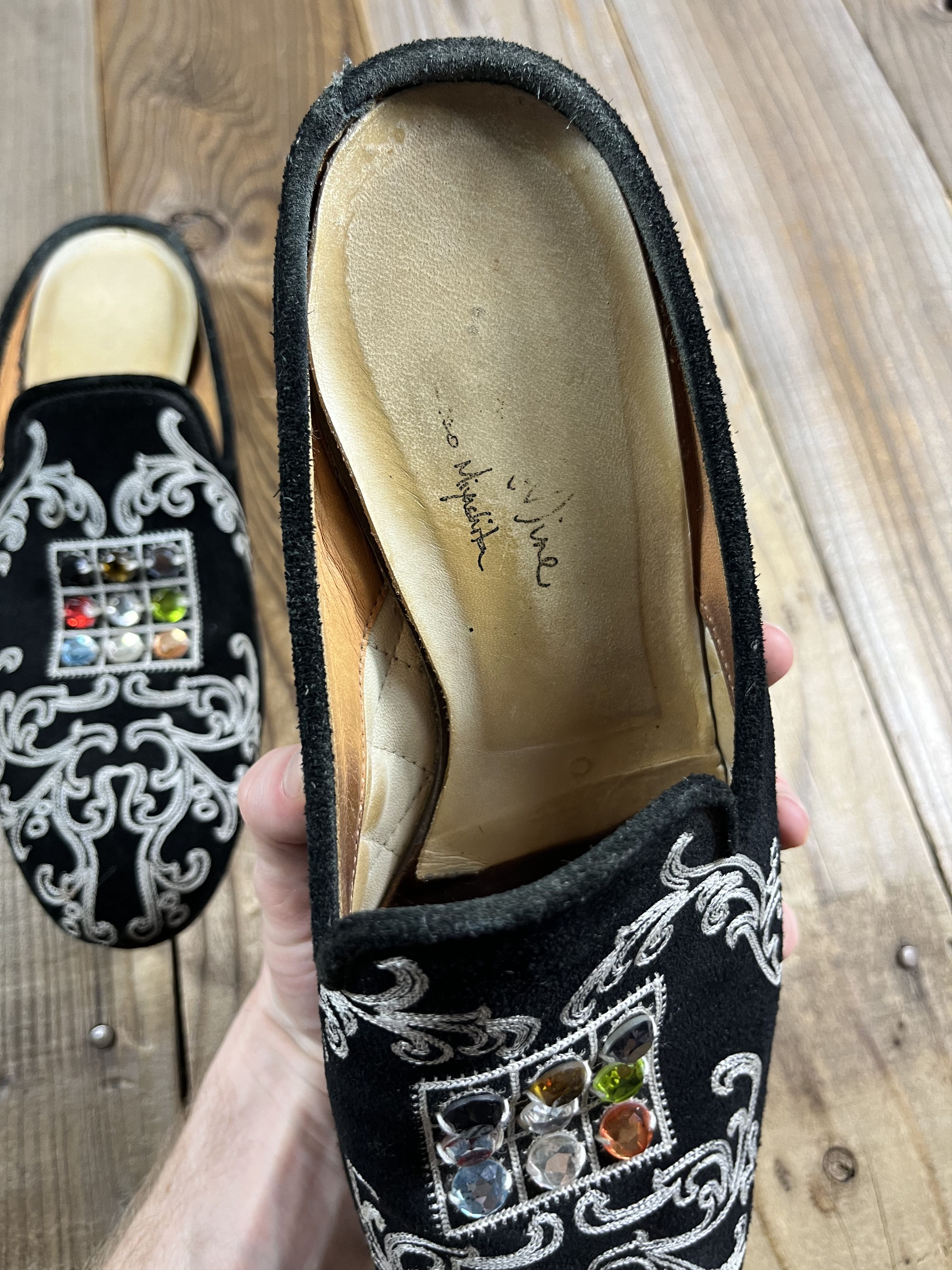 Number (N)ine AW09 'A Closed Feeling' Runway Velvet Jeweled Slippers Size US 9 / EU 42 - 4 Thumbnail