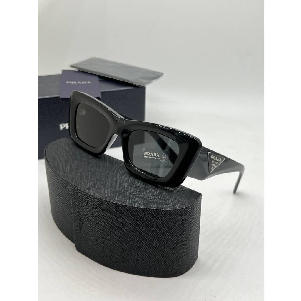 NEW Prada PR13ZS Cat Eye Sunglasses in Black $517