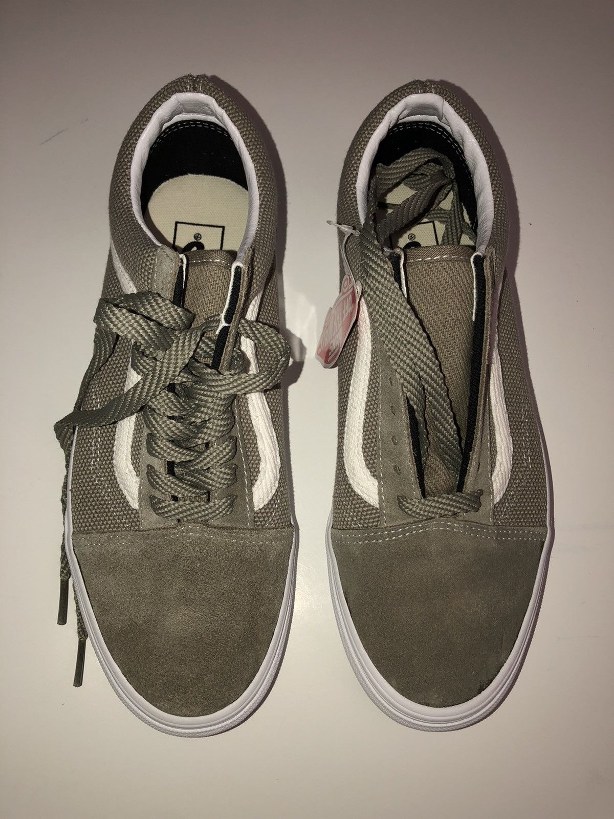 Vans Brand New VANS Old School Sneakers 8.5 Size US 8.5 / EU 41-42 - 1 Thumbnail
