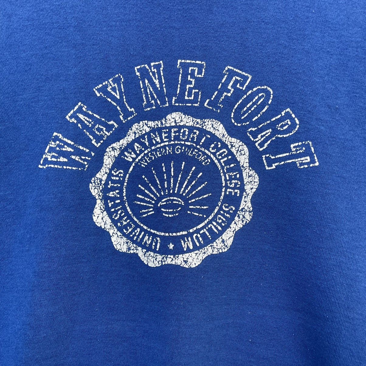 Japanese Brand Vintage 90s Waynefort College Sigillum Big Logo Sweatshirt Size US L / EU 52-54 / 3 - 3 Thumbnail