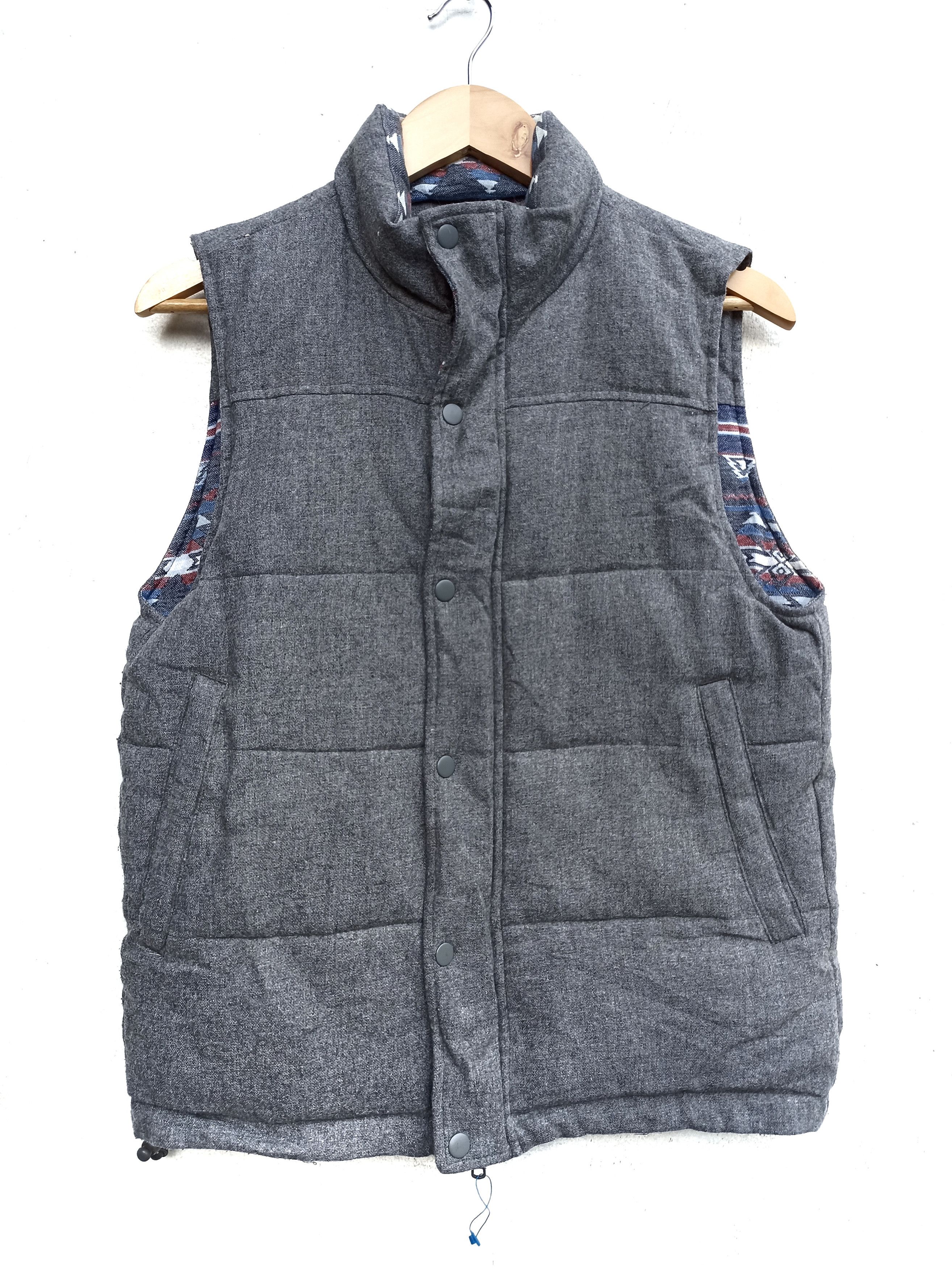 Ciaopanic Ciaopanic vest navajo design riversible Size US M / EU 48-50 / 2 - 3 Thumbnail