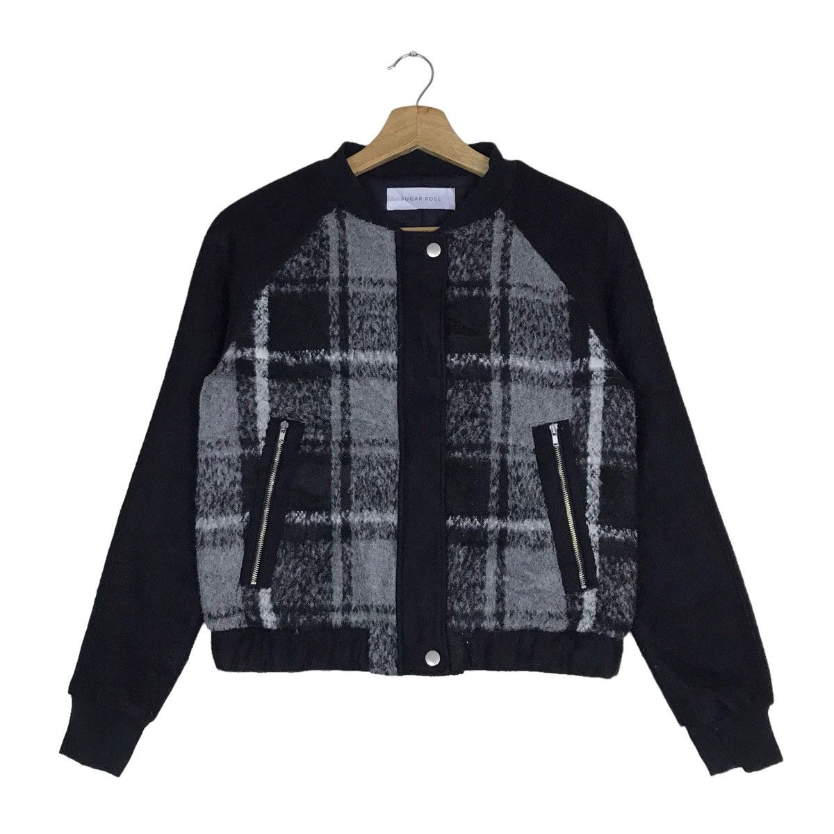 Japanese Brand Japanese Brand Sugar Rose Cropped Top Varsity Jacket Size US S / EU 44-46 / 1 - 1 Thumbnail