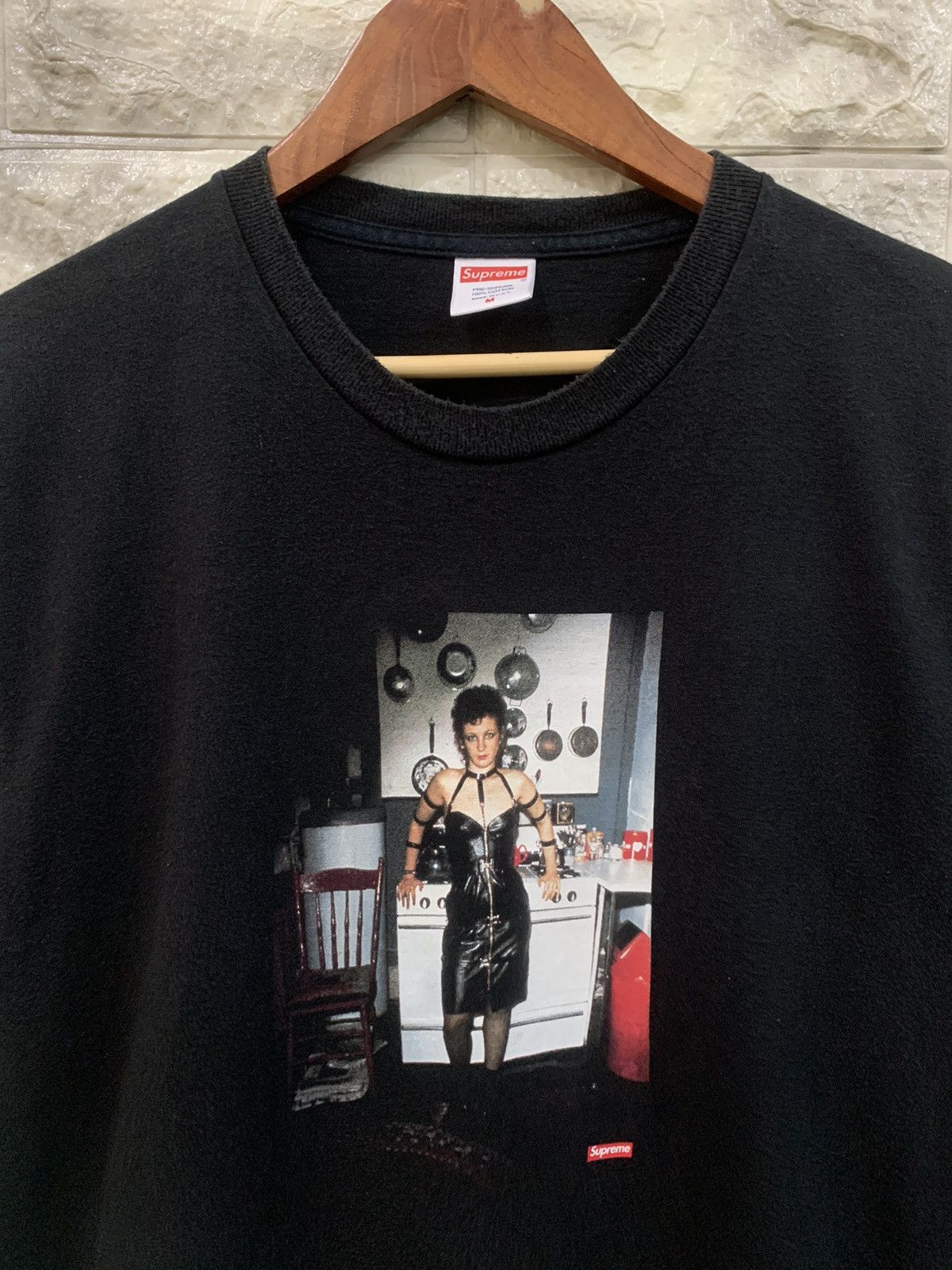 Supreme Supreme Nan Goldin Black Tee Size US M / EU 48-50 / 2 - 2 Thumbnail