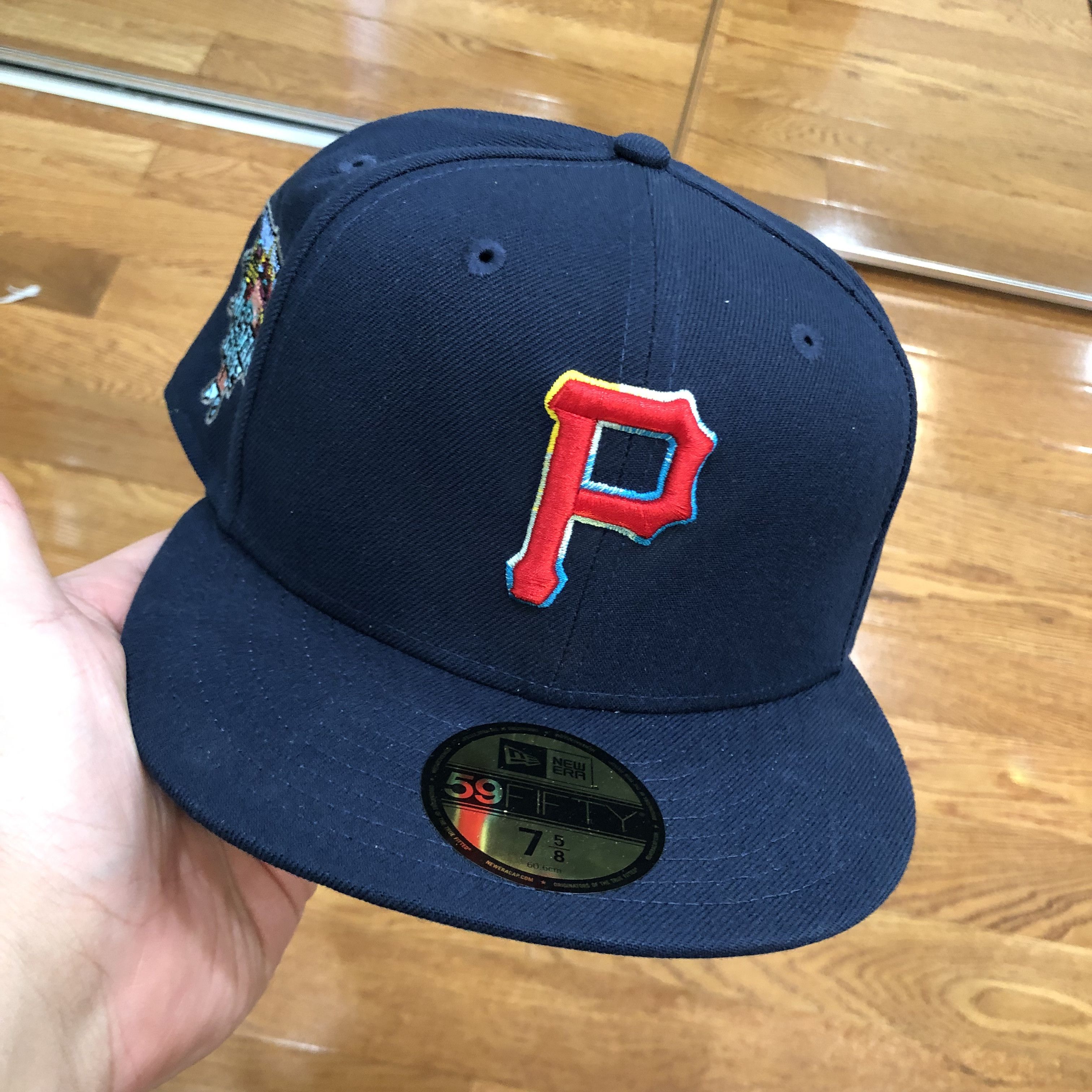 7 outlet 5/8 - Pittsburgh Pirates MyFitteds