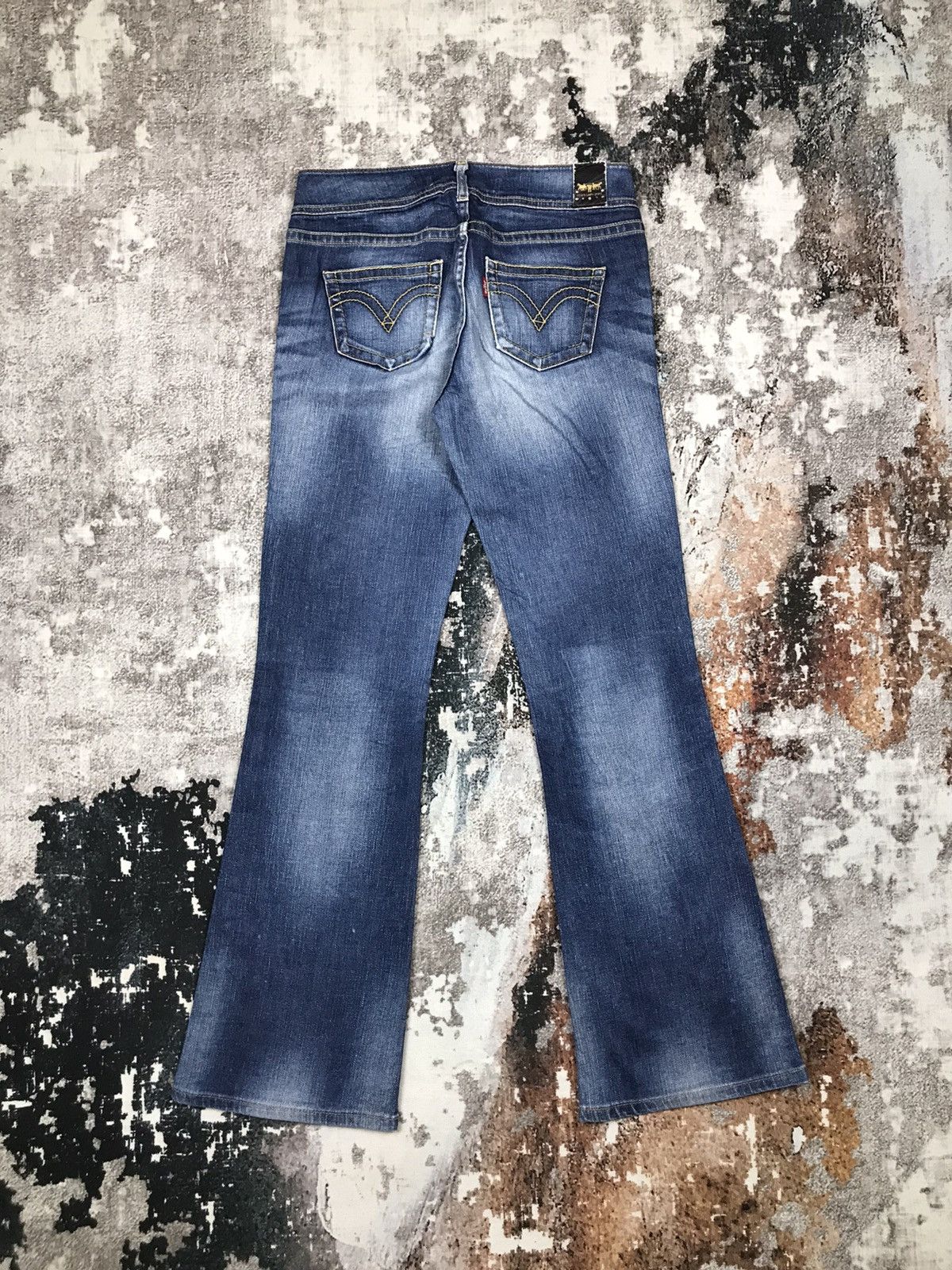 Levi's × Vintage Vintage Levis Lady Style Flare Light Wash Denim Jeans Size 28" / US 6 / IT 42 - 1 Thumbnail