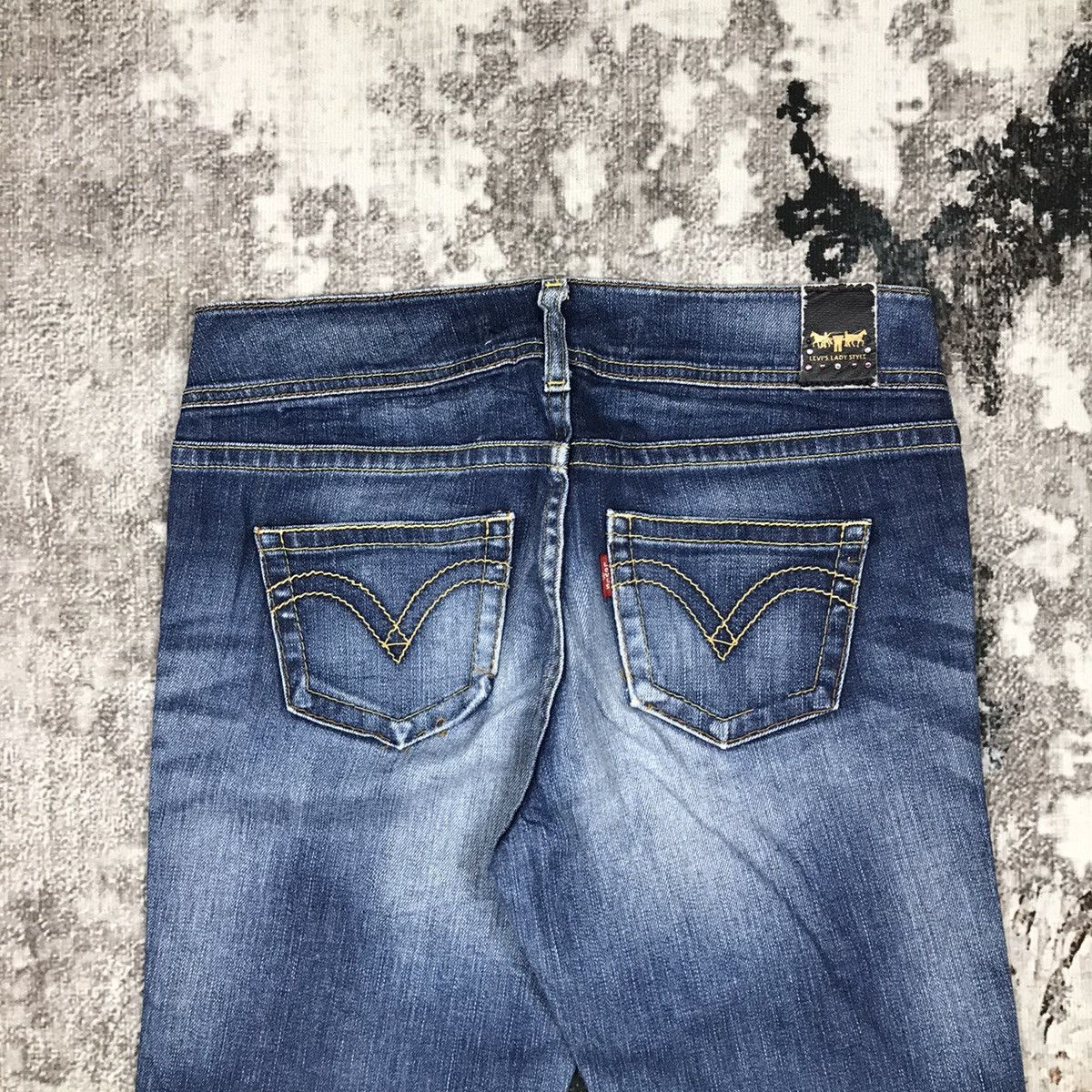 Levi's × Vintage Vintage Levis Lady Style Flare Light Wash Denim Jeans Size 28" / US 6 / IT 42 - 3 Thumbnail