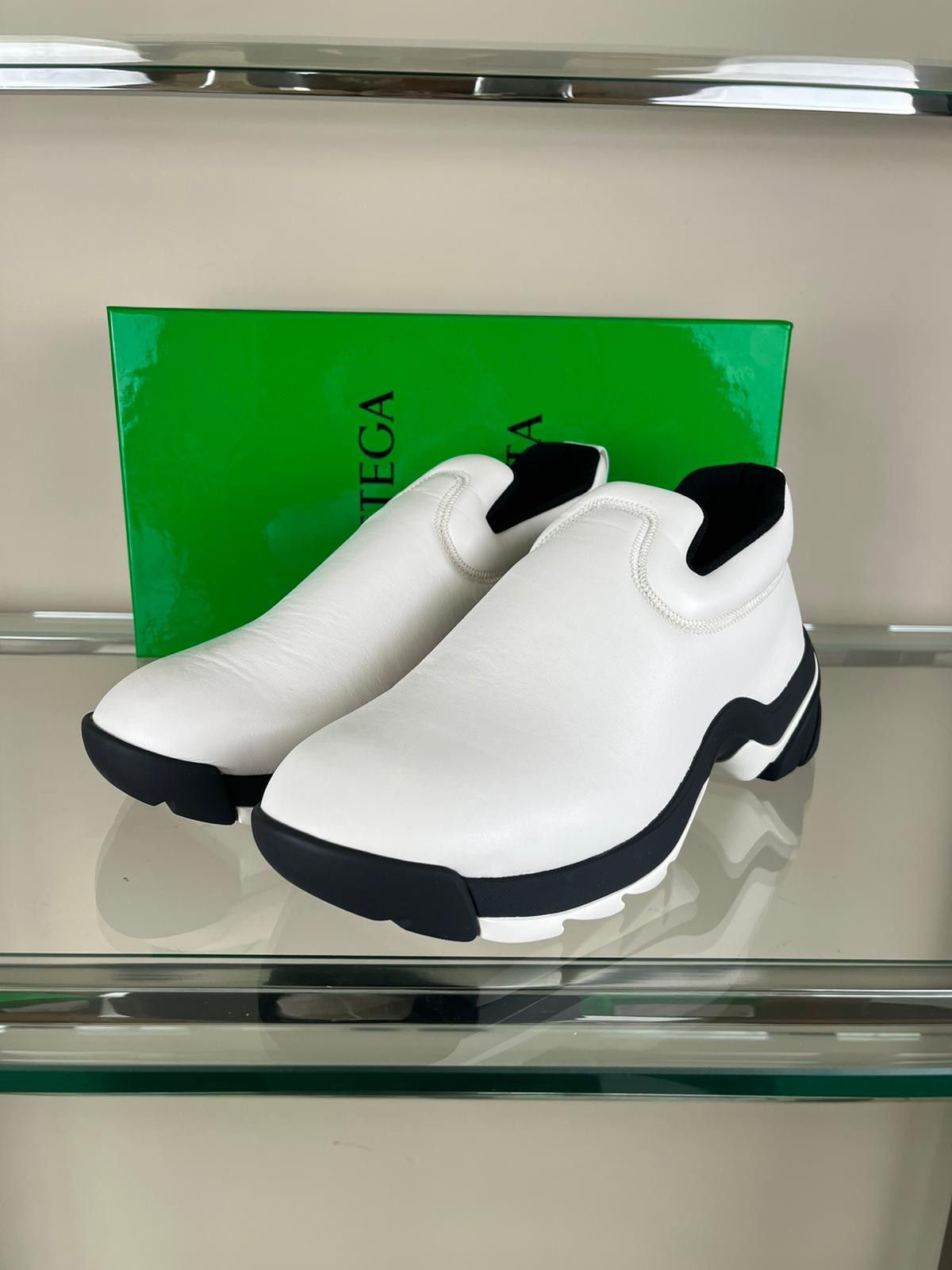 Bottega Veneta Low Top Flash Sneakers In String Lagoon Nappa in String Size US 10 / EU 43 - 4 Thumbnail