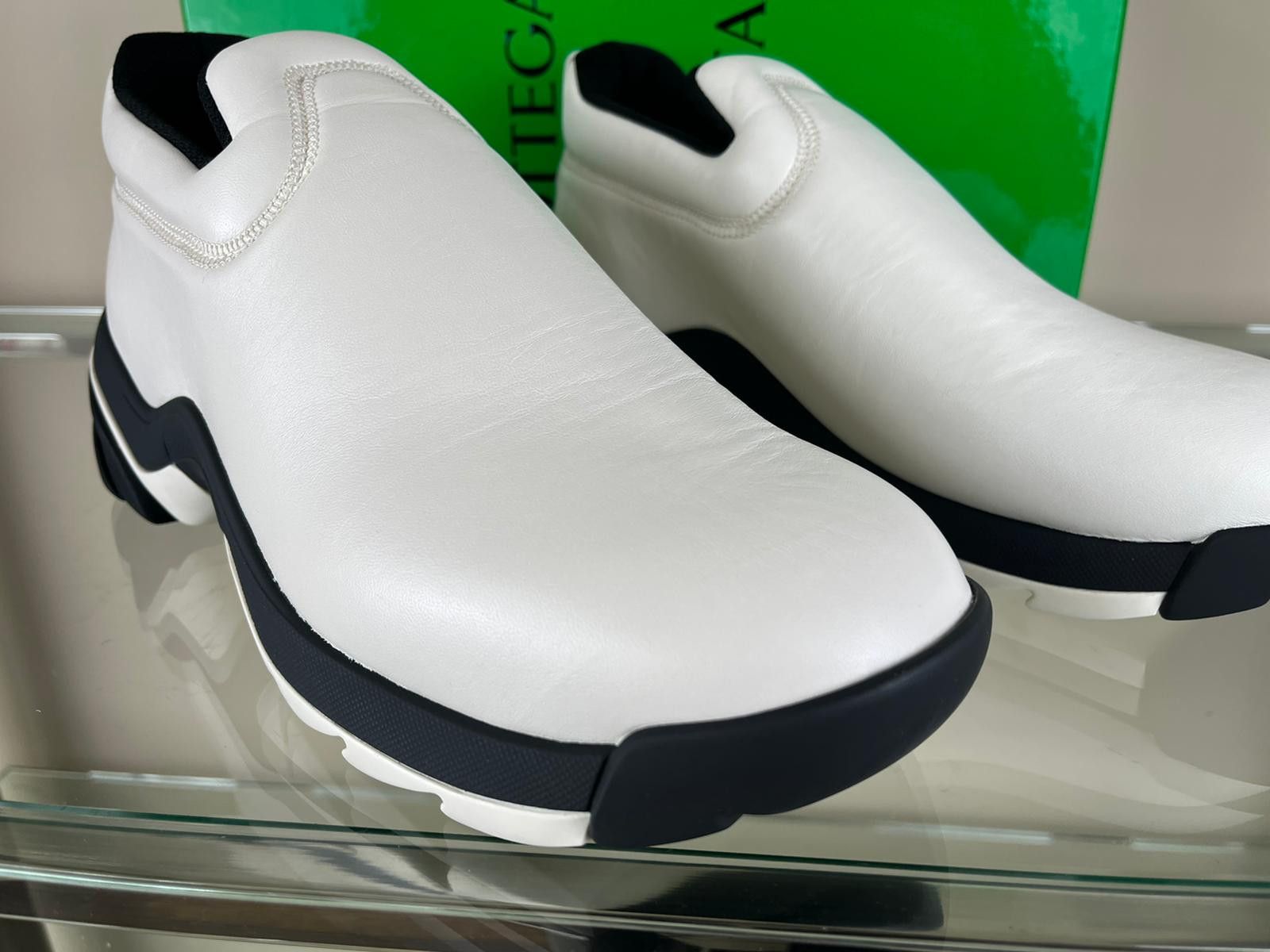 Bottega Veneta Low Top Flash Sneakers In String Lagoon Nappa in String Size US 10 / EU 43 - 8 Thumbnail