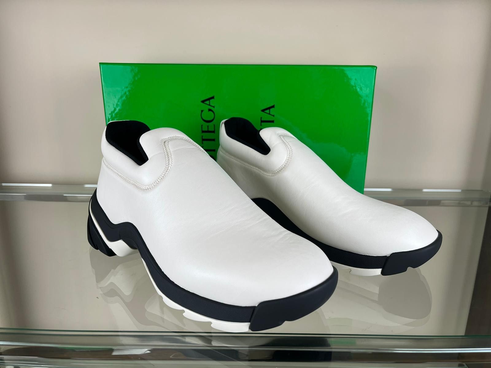 Bottega Veneta Low Top Flash Sneakers In String Lagoon Nappa in String Size US 10 / EU 43 - 5 Thumbnail