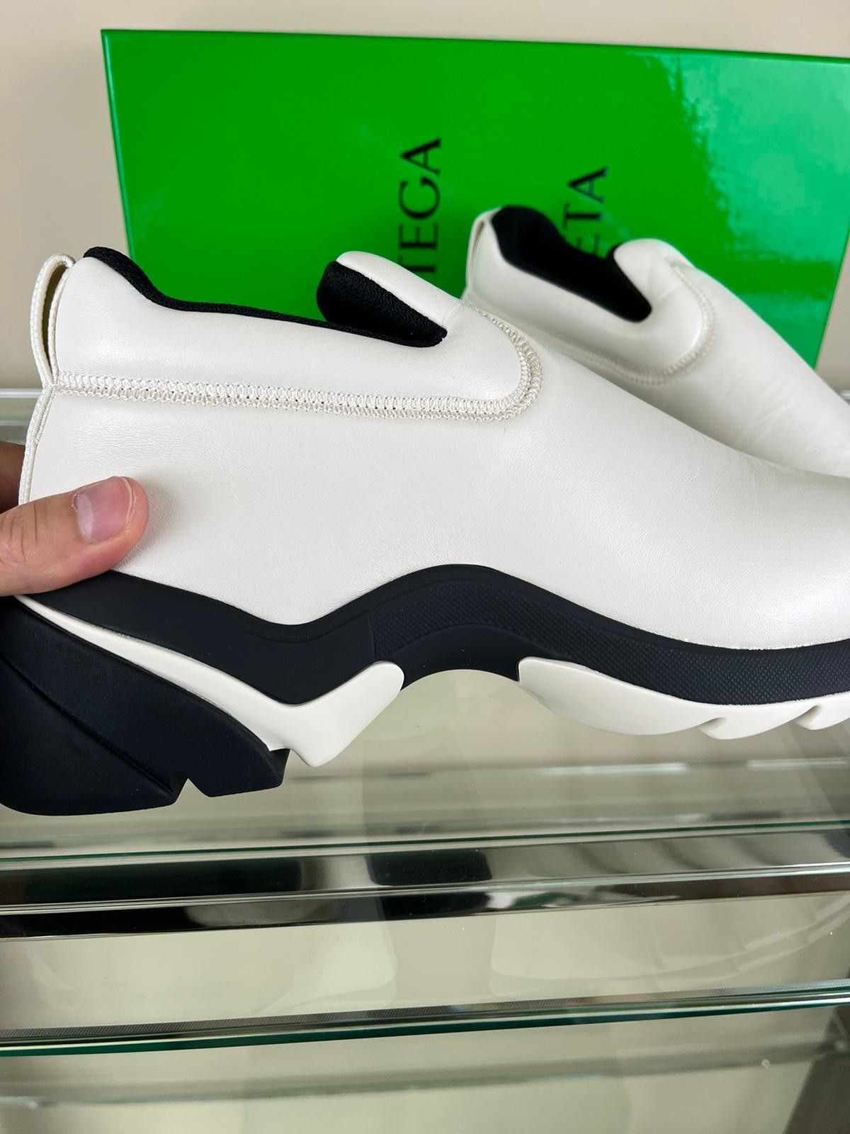 Bottega Veneta Low Top Flash Sneakers In String Lagoon Nappa in String Size US 10 / EU 43 - 10 Thumbnail