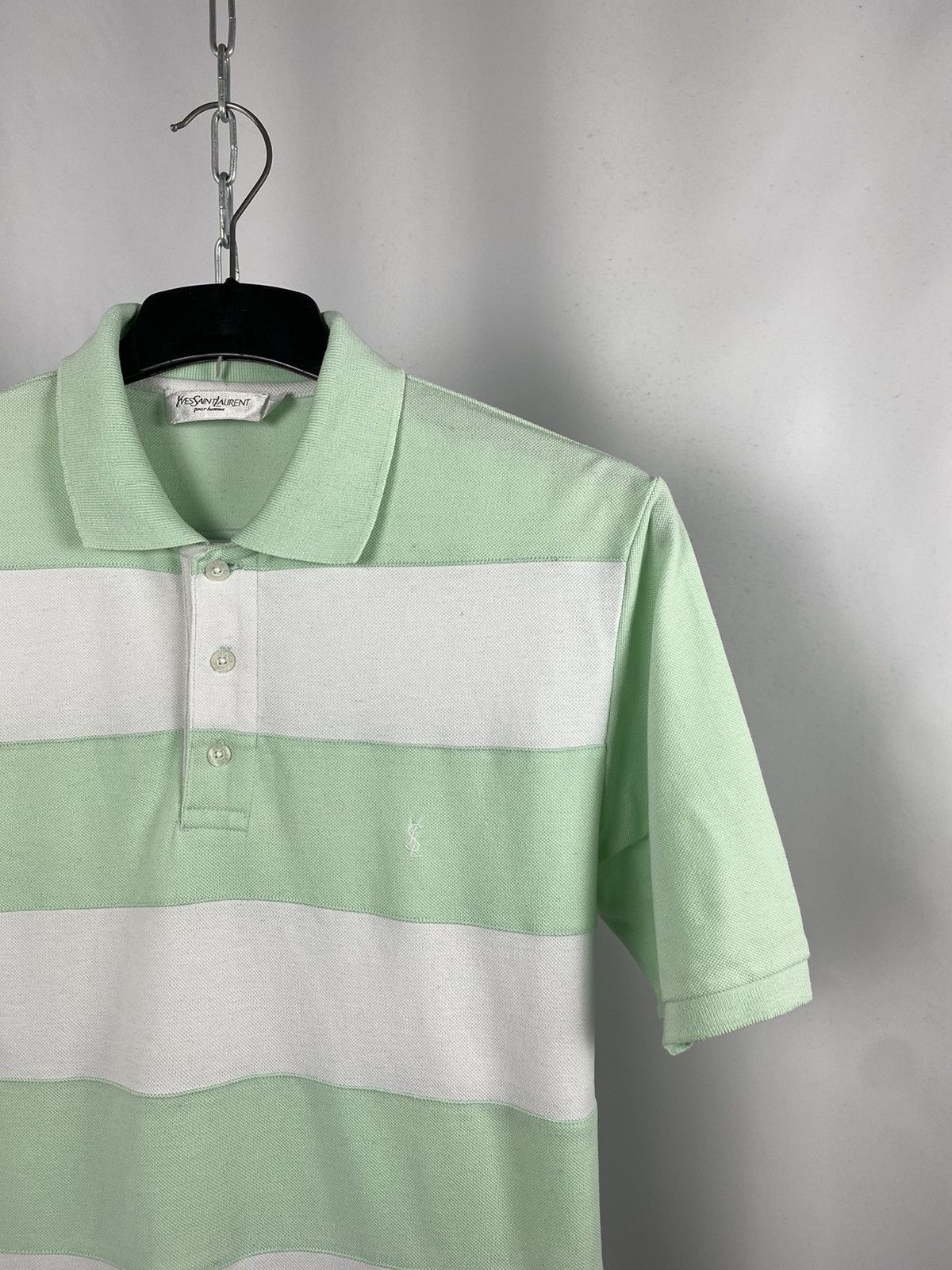 Yves Saint Laurent Yves Saints Laurent white green T-shirts luxury size M Size US M / EU 48-50 / 2 - 2 Thumbnail