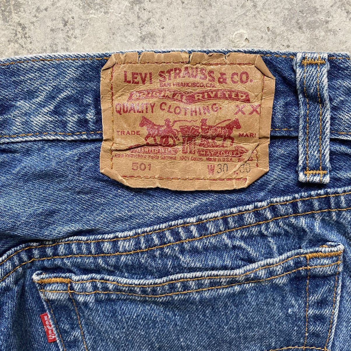 Levi's Size 29x30 Vintage 90's Levi's 501 Faded Stonewashed Jeans Size US 29 - 23 Thumbnail