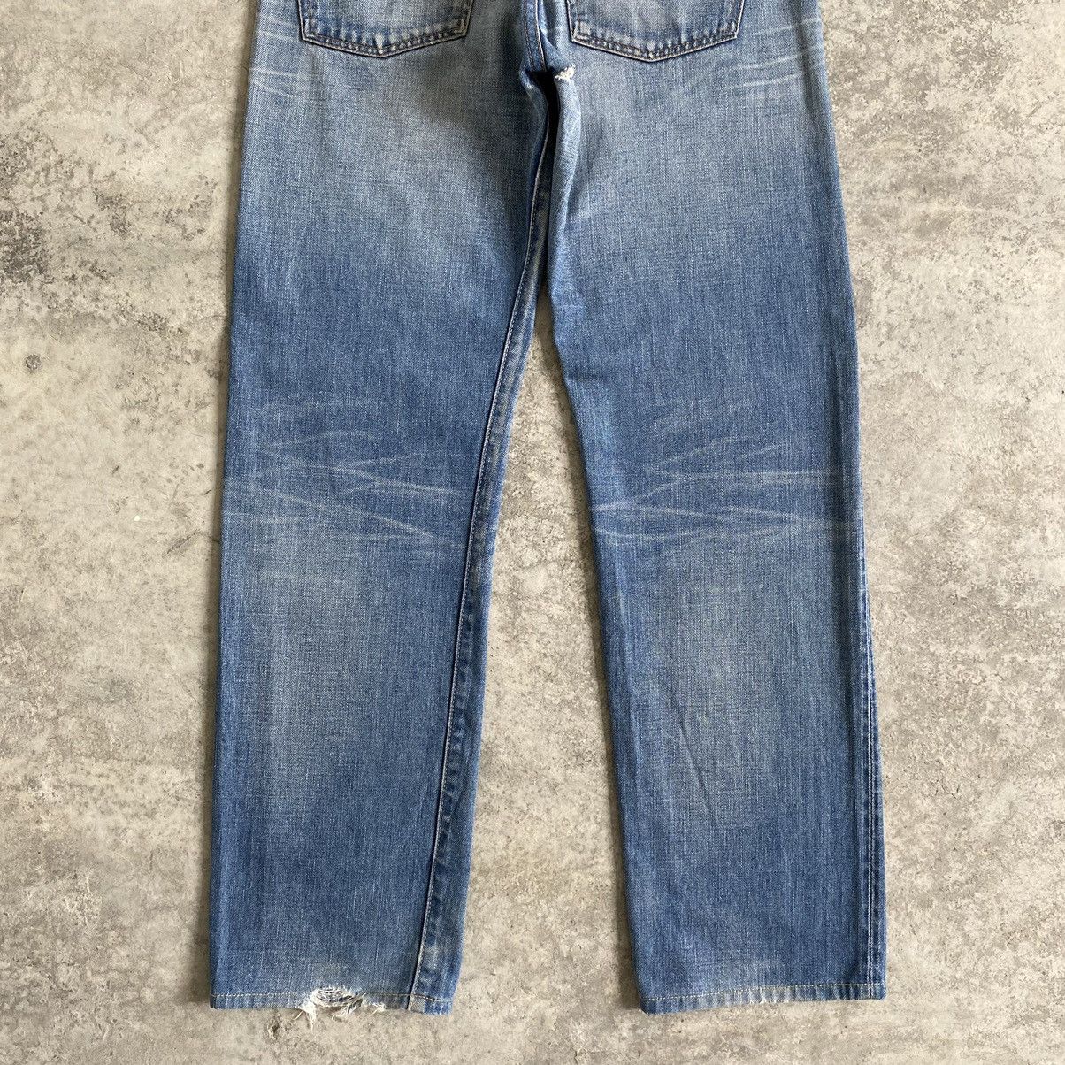 Levi's Vintage Y2K Levi's 501XX Big E Selvedge LVC Japan Size US 31 - 14 Thumbnail