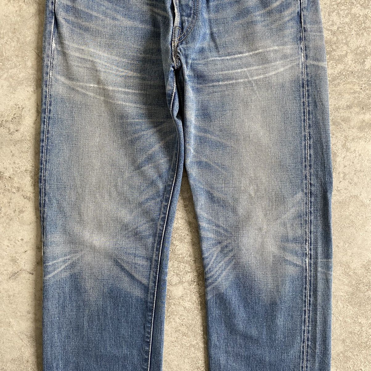 Levi's Vintage Y2K Levi's 501XX Big E Selvedge LVC Japan Size US 31 - 6 Thumbnail