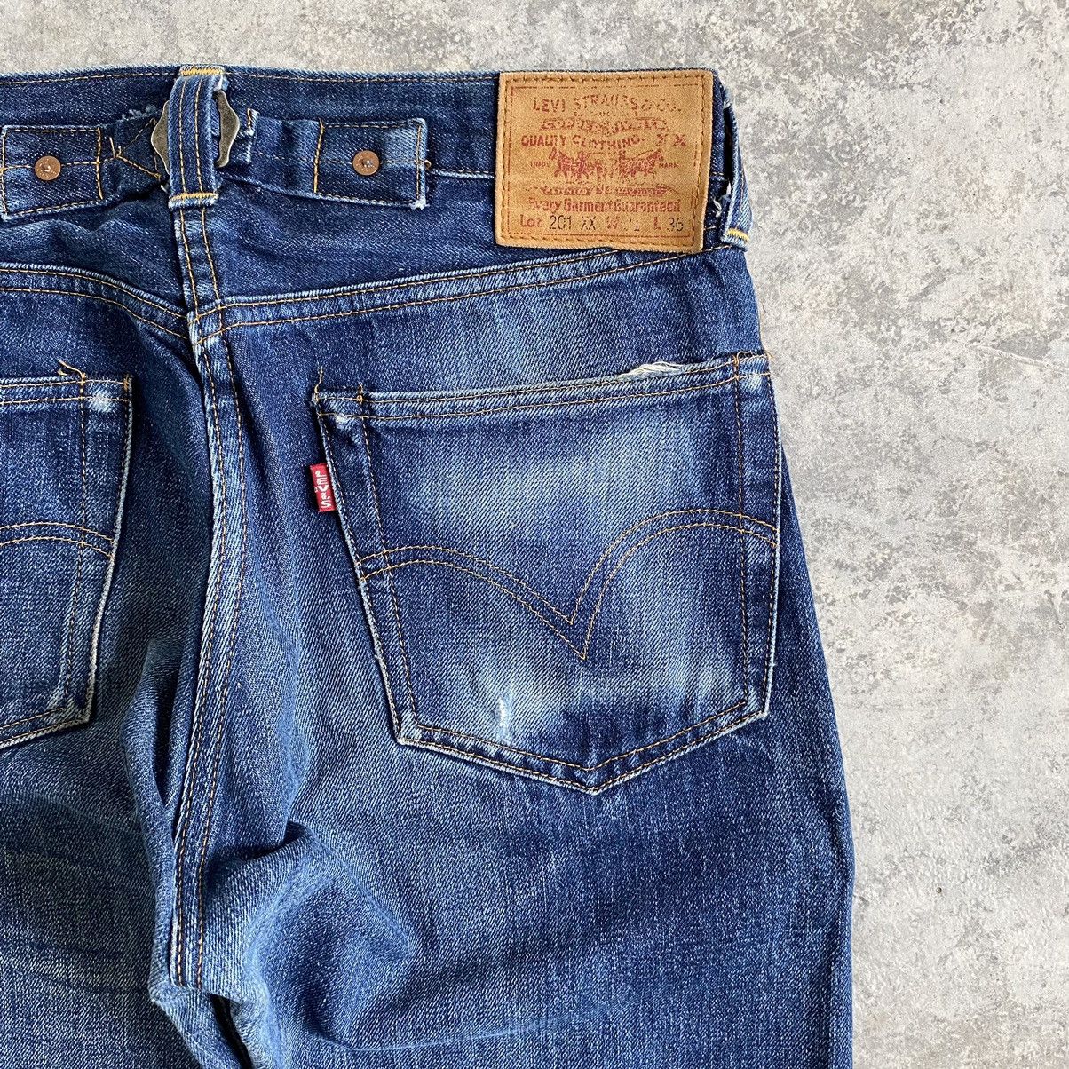 Levi's Vintage 1998 Levi's 201XX Big E LVC Selvedge Denim Jeans Size US 29 - 21 Thumbnail