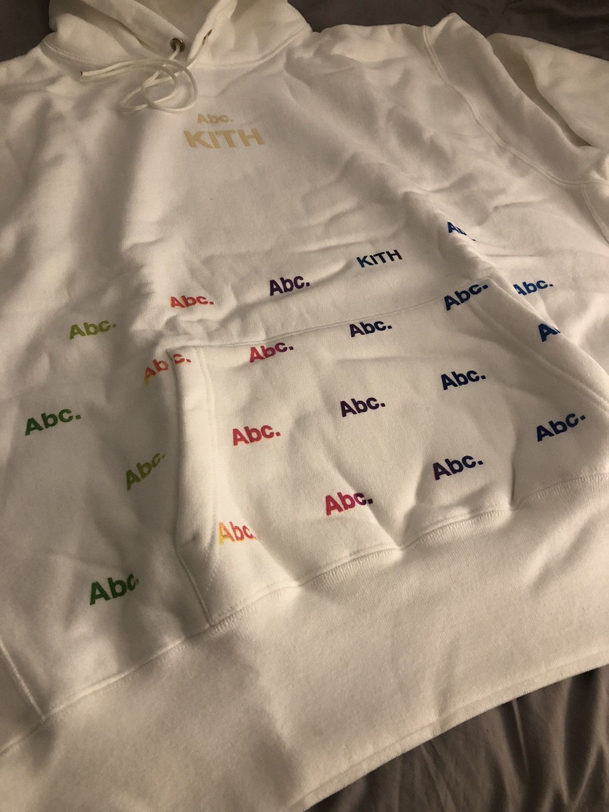 Kith Kith x Advisory Board Crystals Holograph Hoodie (White - XL) Size US XL / EU 56 / 4 - 2 Thumbnail