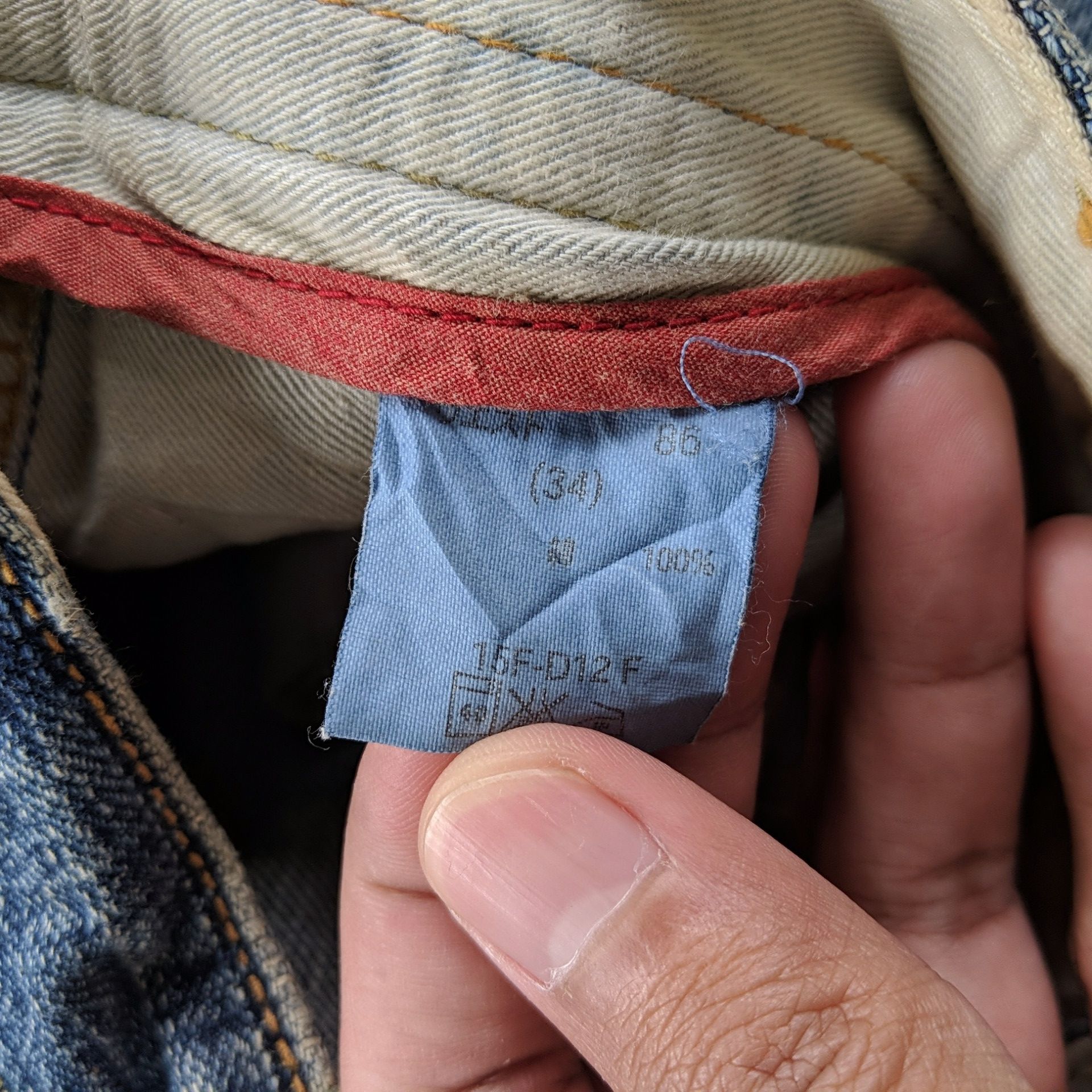 Japanese Brand Vintage Japanese Distressed Faded Denim Jeans Pants W35 Size US 35 - 10 Thumbnail