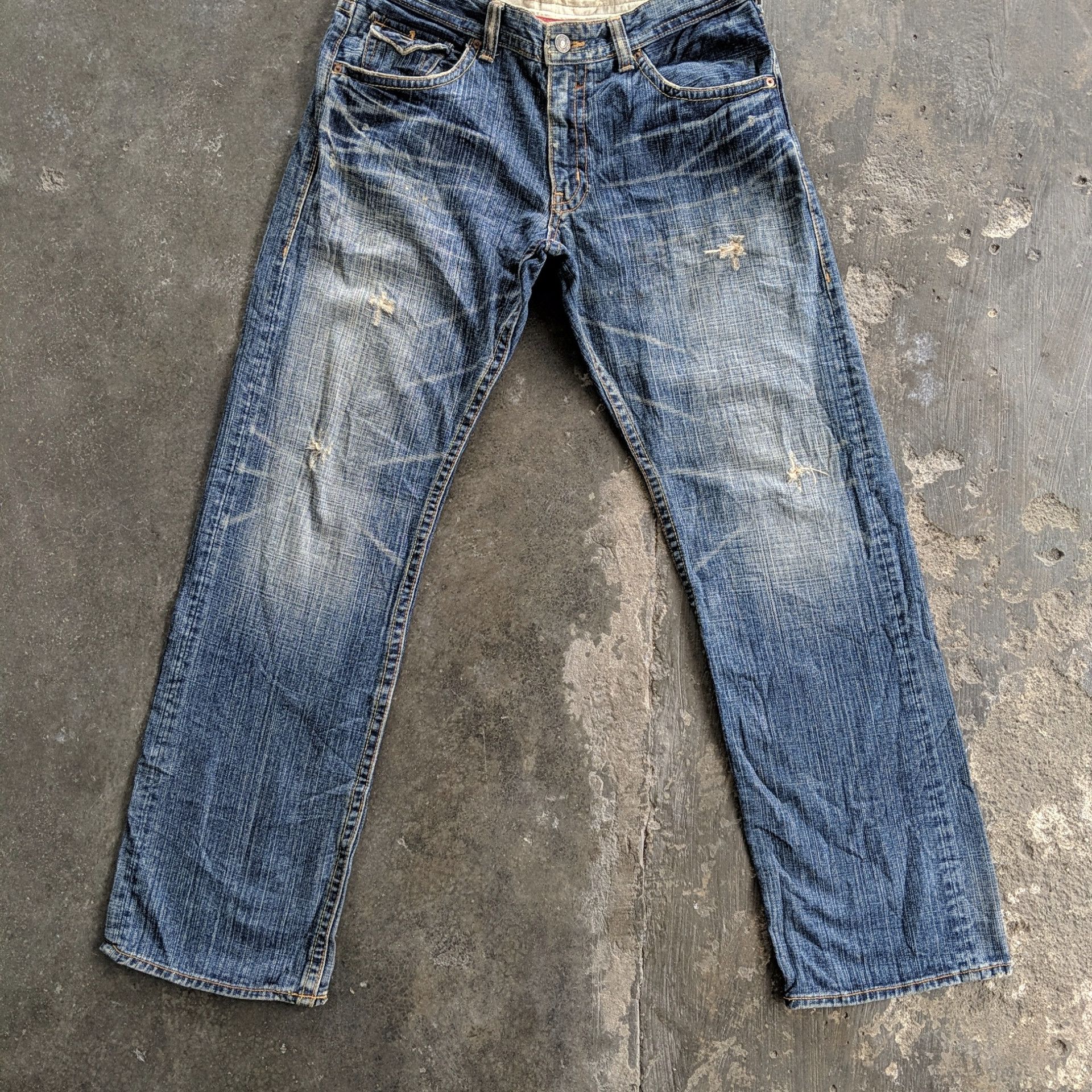 Japanese Brand Vintage Japanese Distressed Faded Denim Jeans Pants W35 Size US 35 - 4 Thumbnail