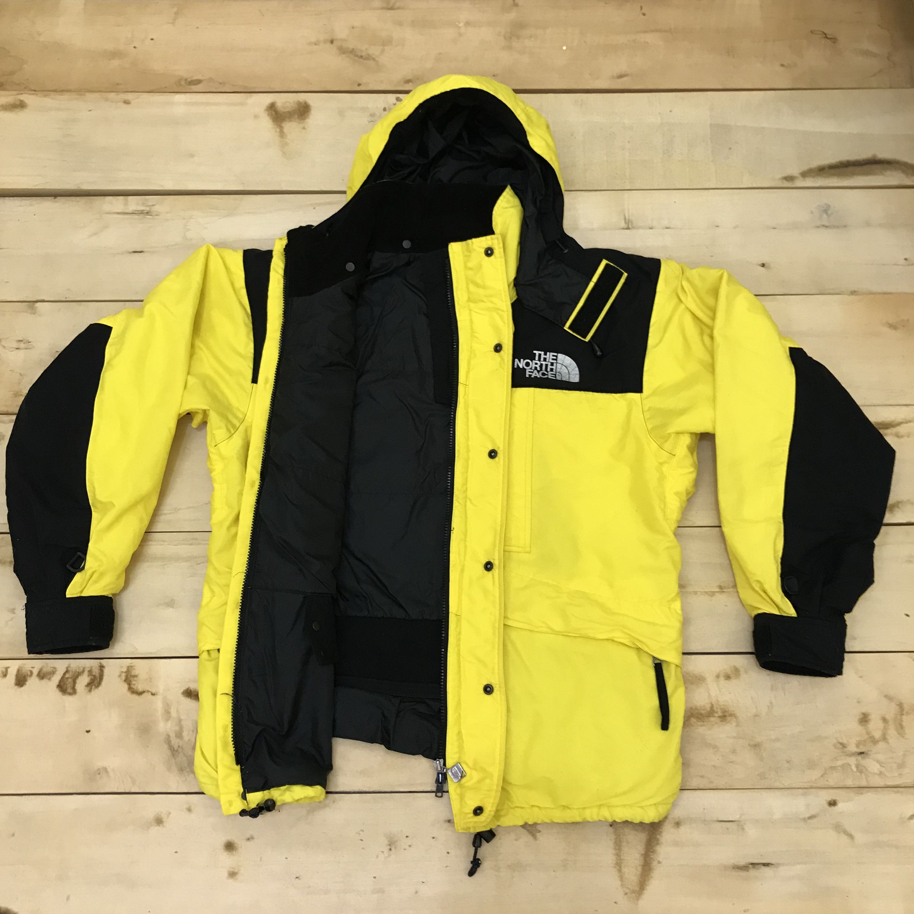 The North Face Z197 THE NORTH FACE YELLOW JACKET Size US L / EU 52-54 / 3 - 6 Thumbnail
