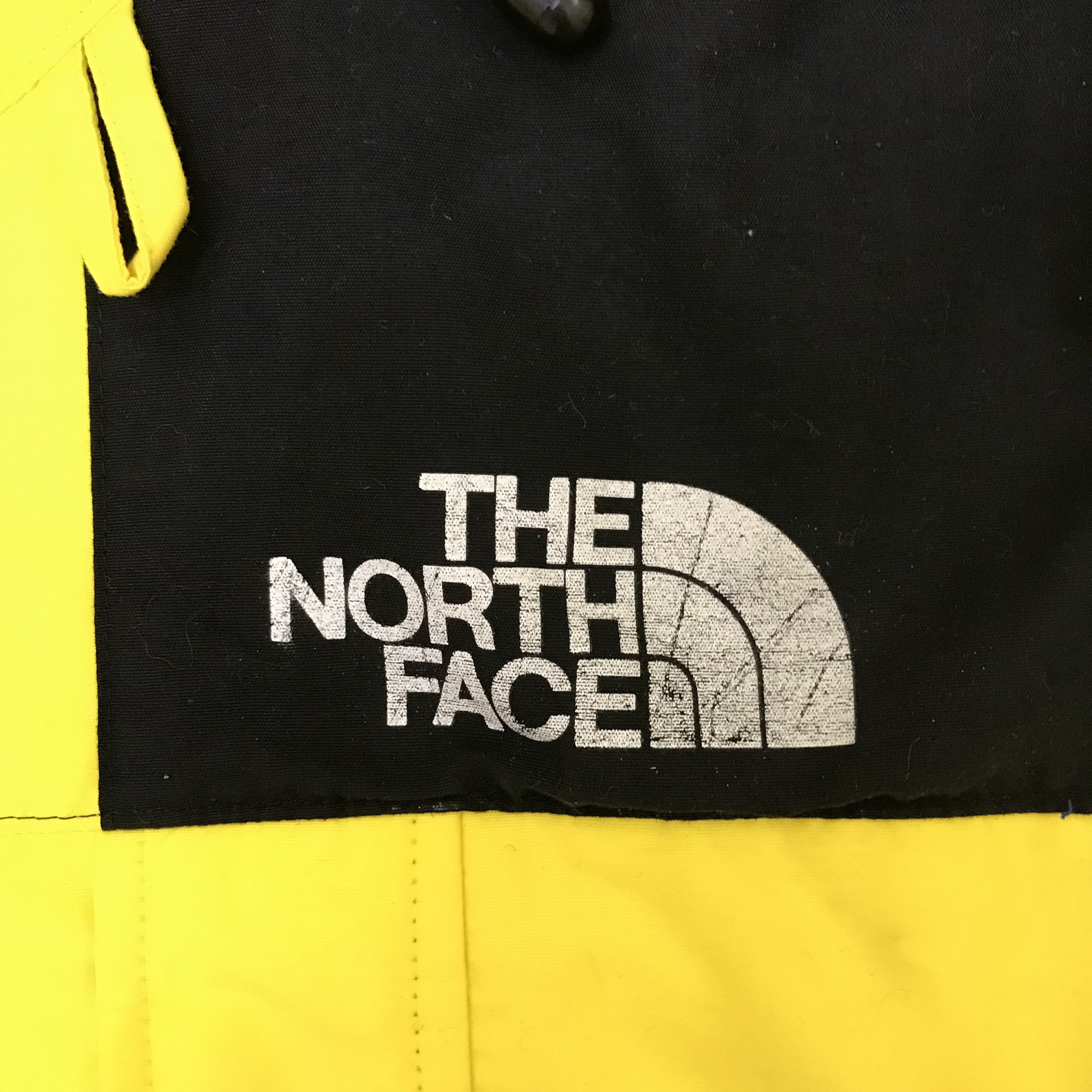 The North Face Z197 THE NORTH FACE YELLOW JACKET Size US L / EU 52-54 / 3 - 3 Thumbnail