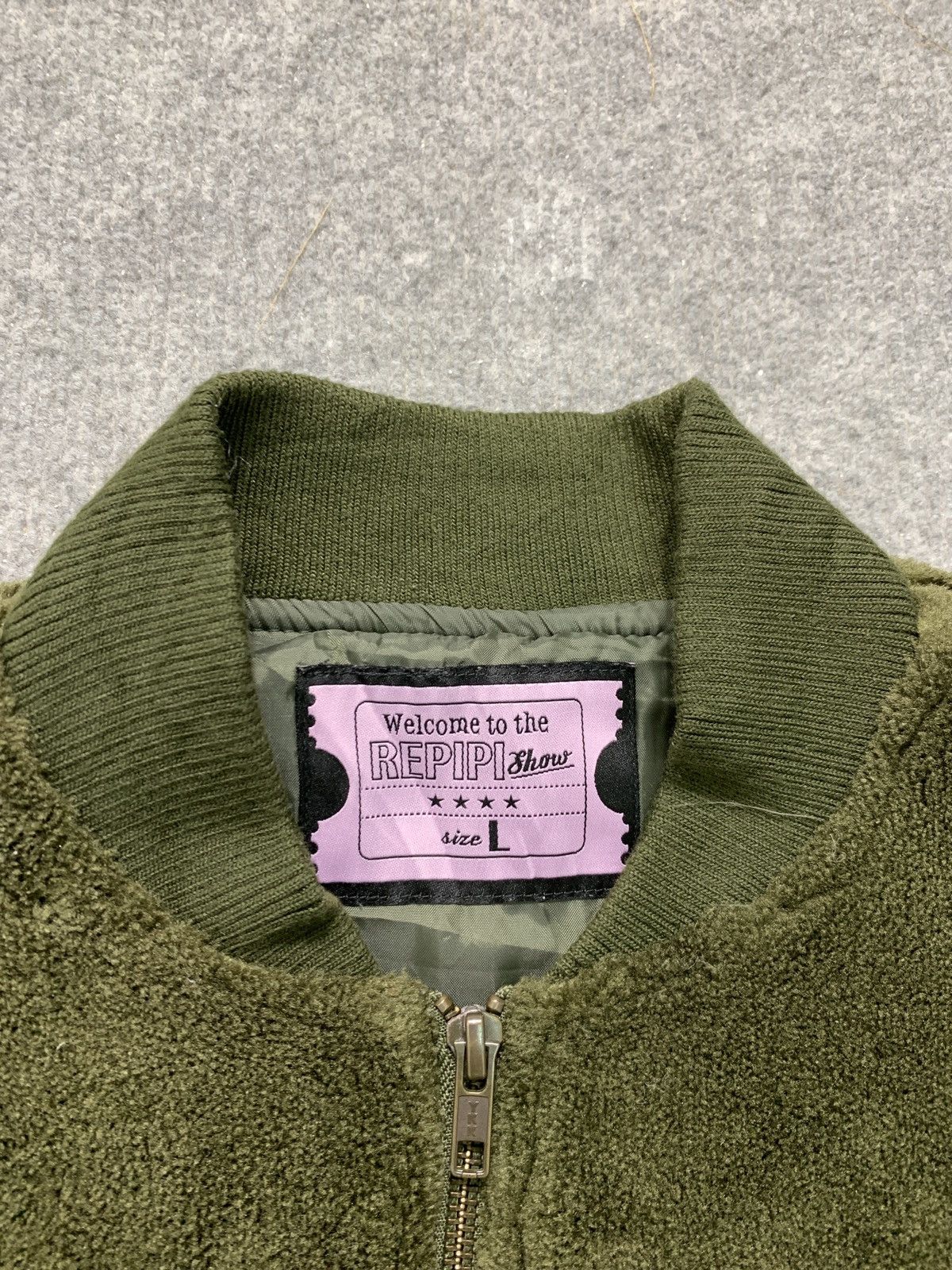 Japanese Brand Vintage Repipi Fleece Bomber Jacket Size US L / EU 52-54 / 3 - 5 Thumbnail