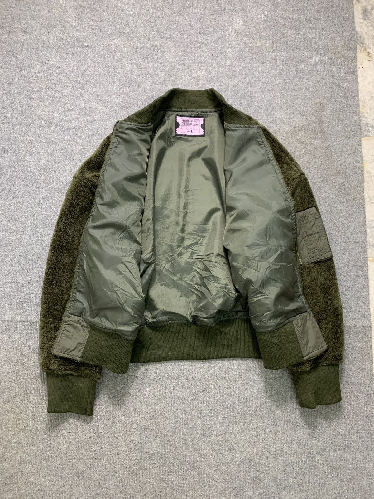 Japanese Brand Vintage Repipi Fleece Bomber Jacket Size US L / EU 52-54 / 3 - 7 Thumbnail