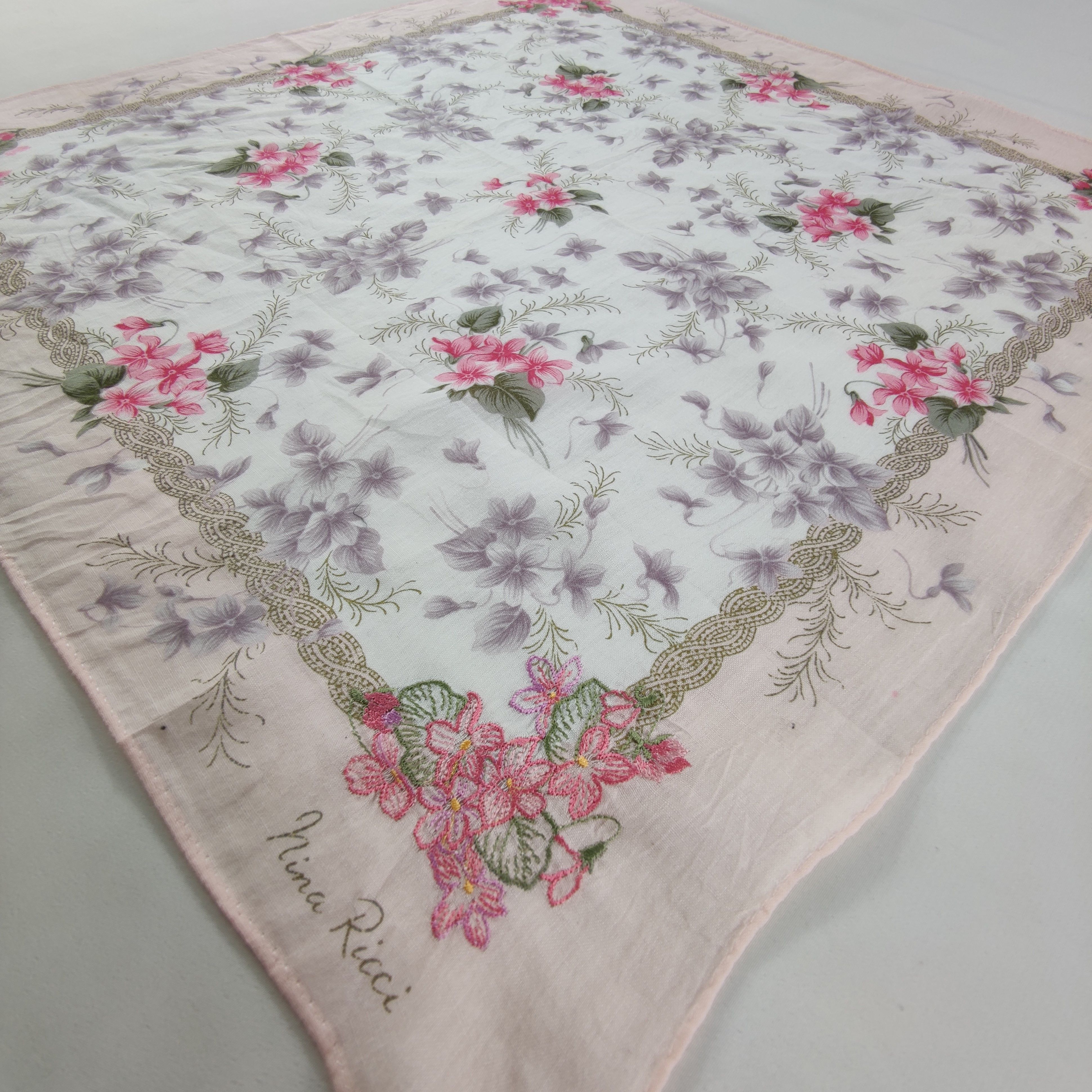 Nina Ricci Nina Ricci Handkerchief/Neckerchief/Bandana HC195 Size ONE SIZE - 3 Thumbnail